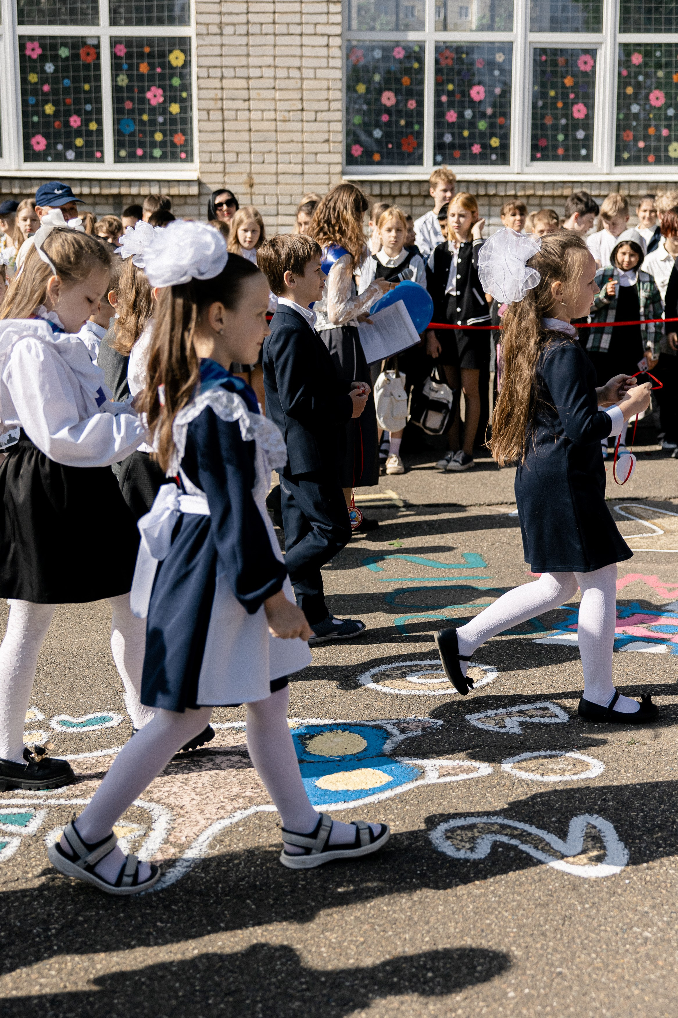 Последний звонок — линейка. Свадебный фотограф Роман Еремеев