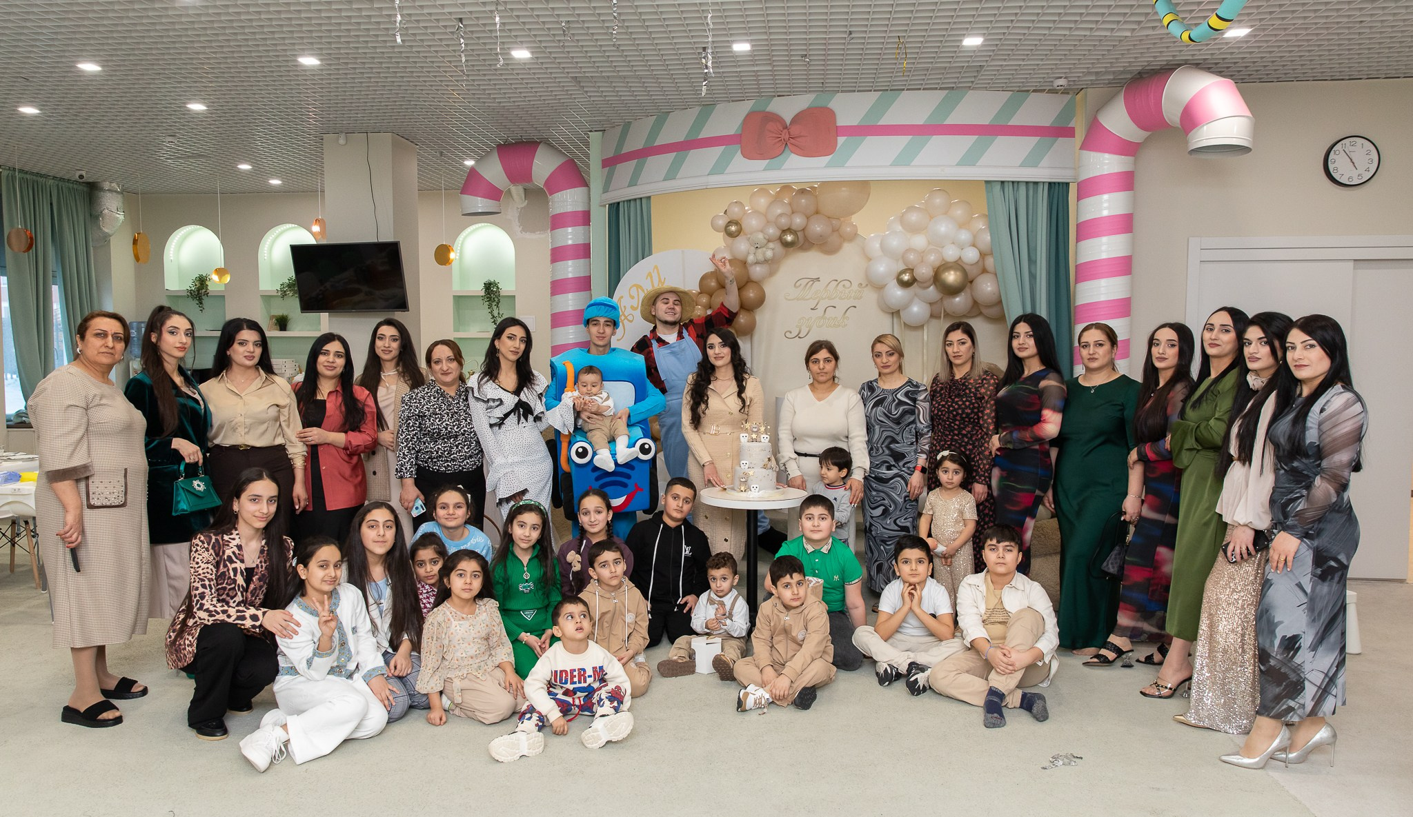 Первый зубик Али. Фотограф Татьяна Генева