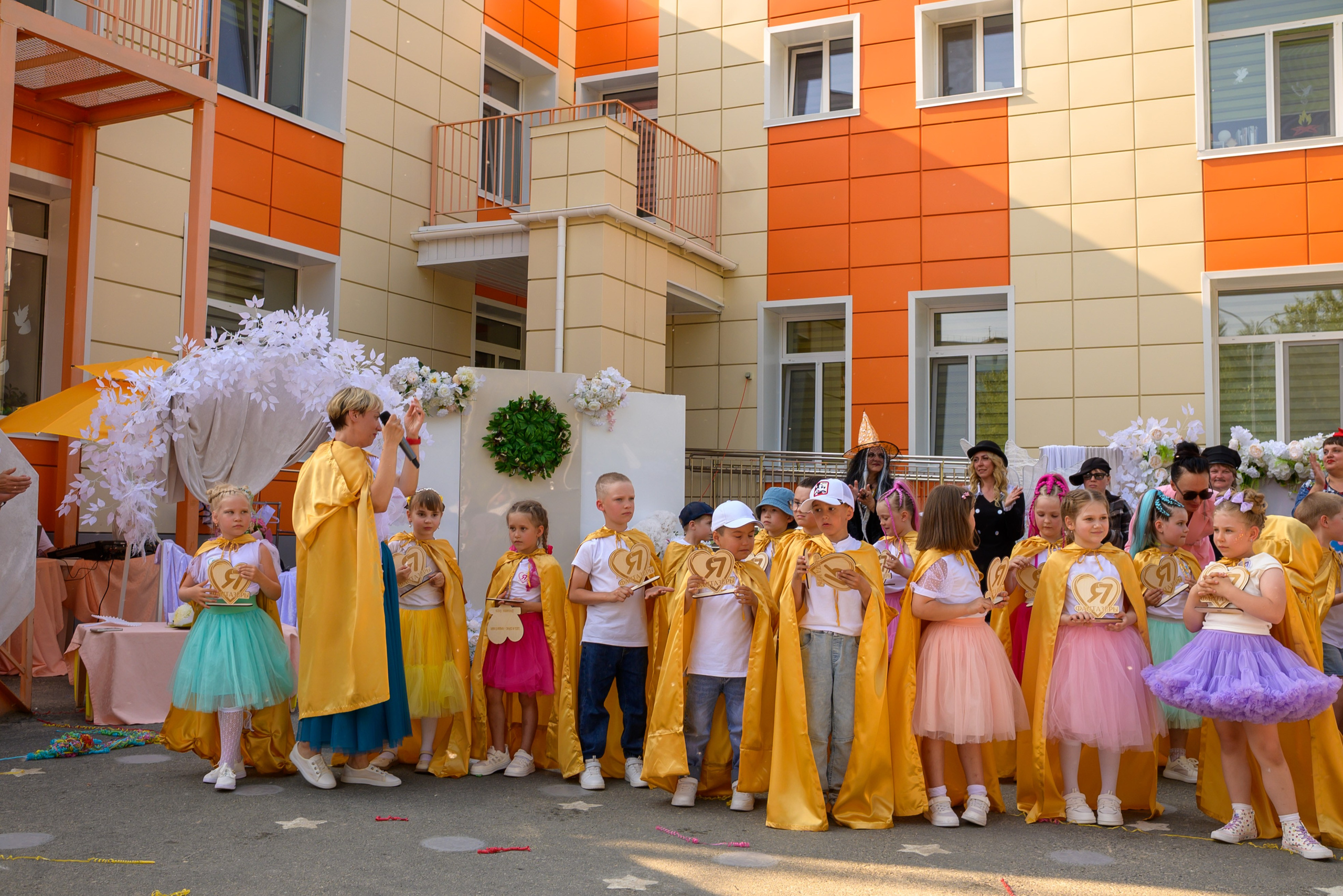 Репортаж выпускного группа «Фантазёры» 3 садик. Фотограф новорожденных, семейный детский в Тюмени Татьяна Морозова