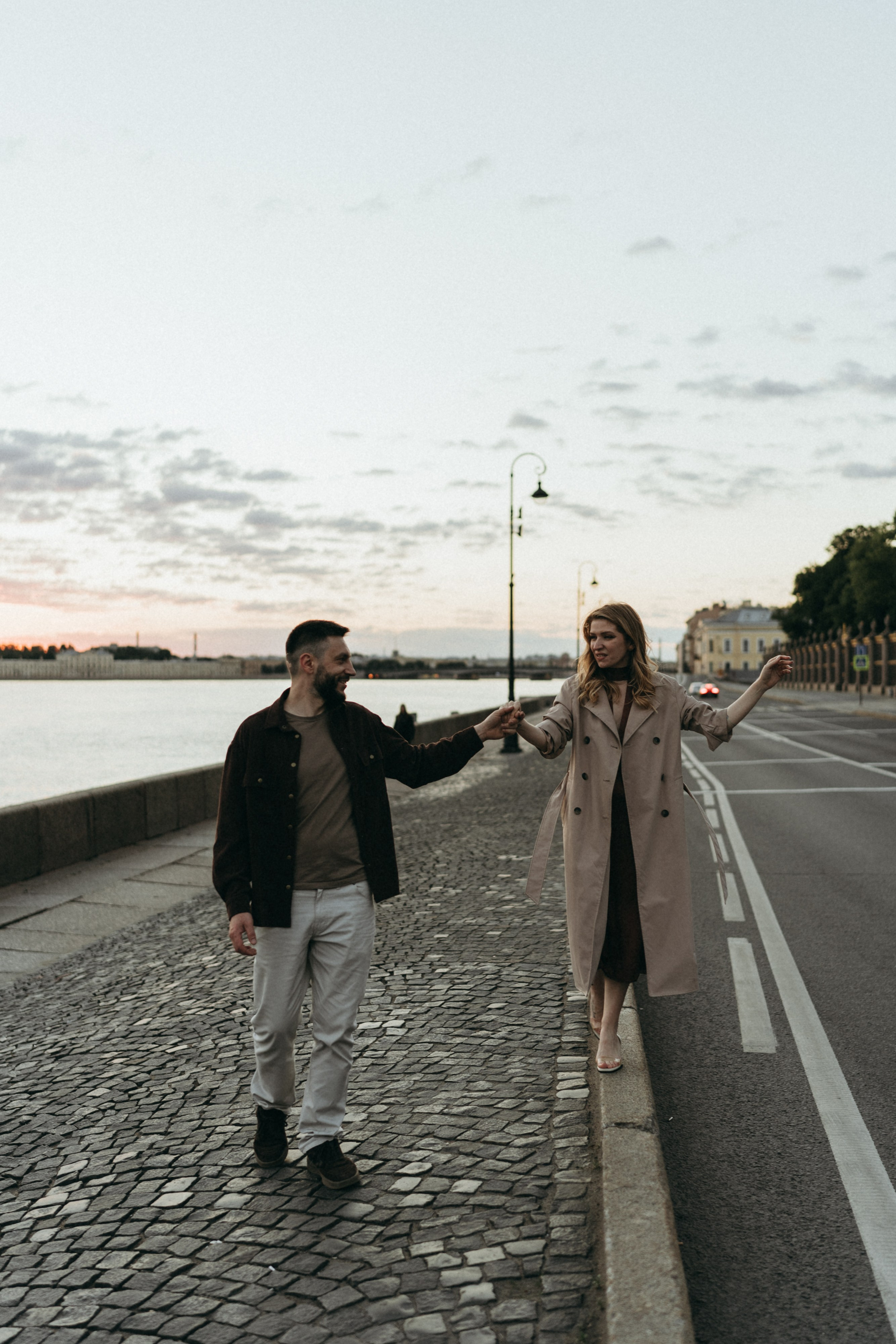 Максим и Настя / Разводные мосты. Фотограф в Санкт-Петербурге — Лучина Екатерина