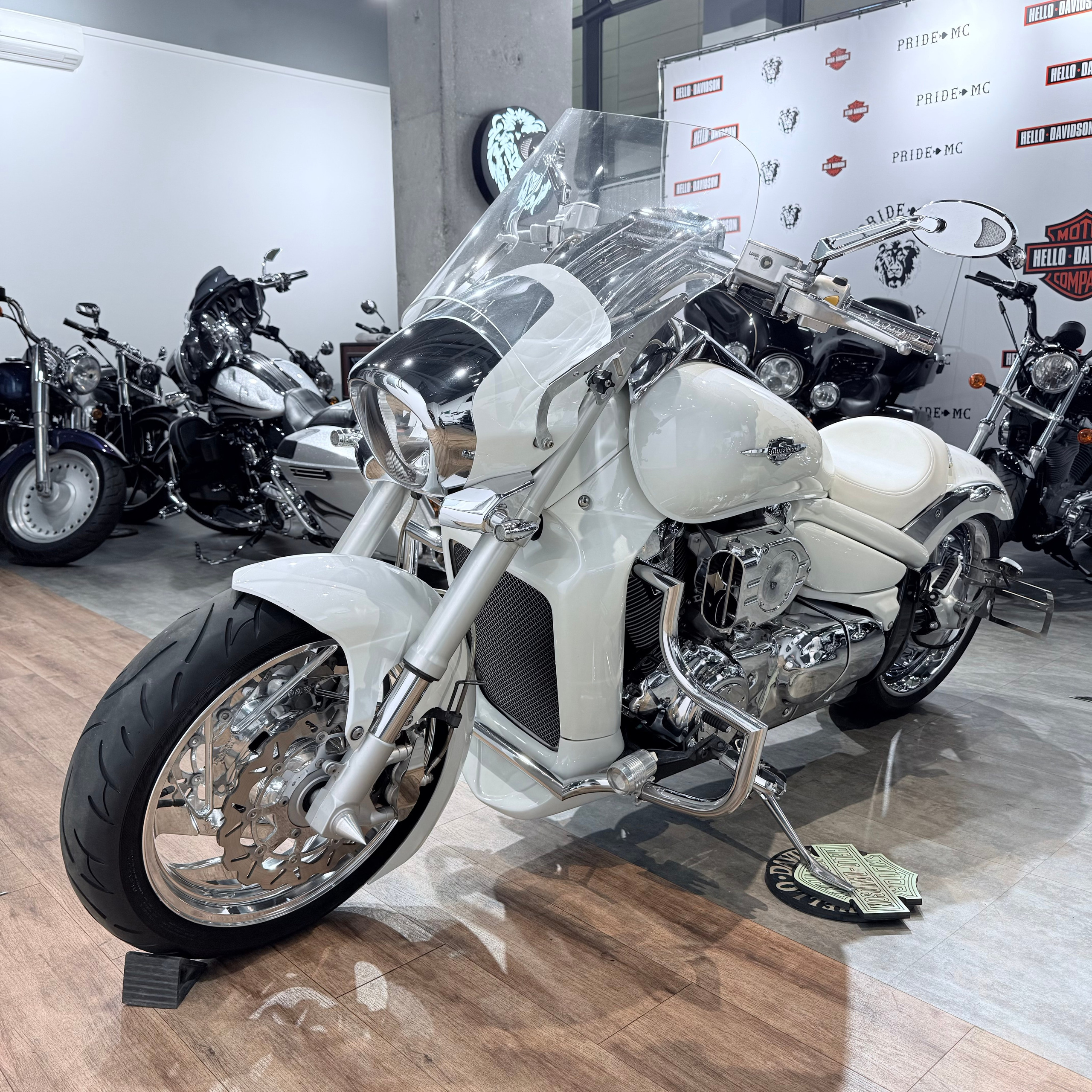 2007 SUZUКI М109R Whitе Hunter. Hello Davidson, Москва. Только хорошие мотоциклы…