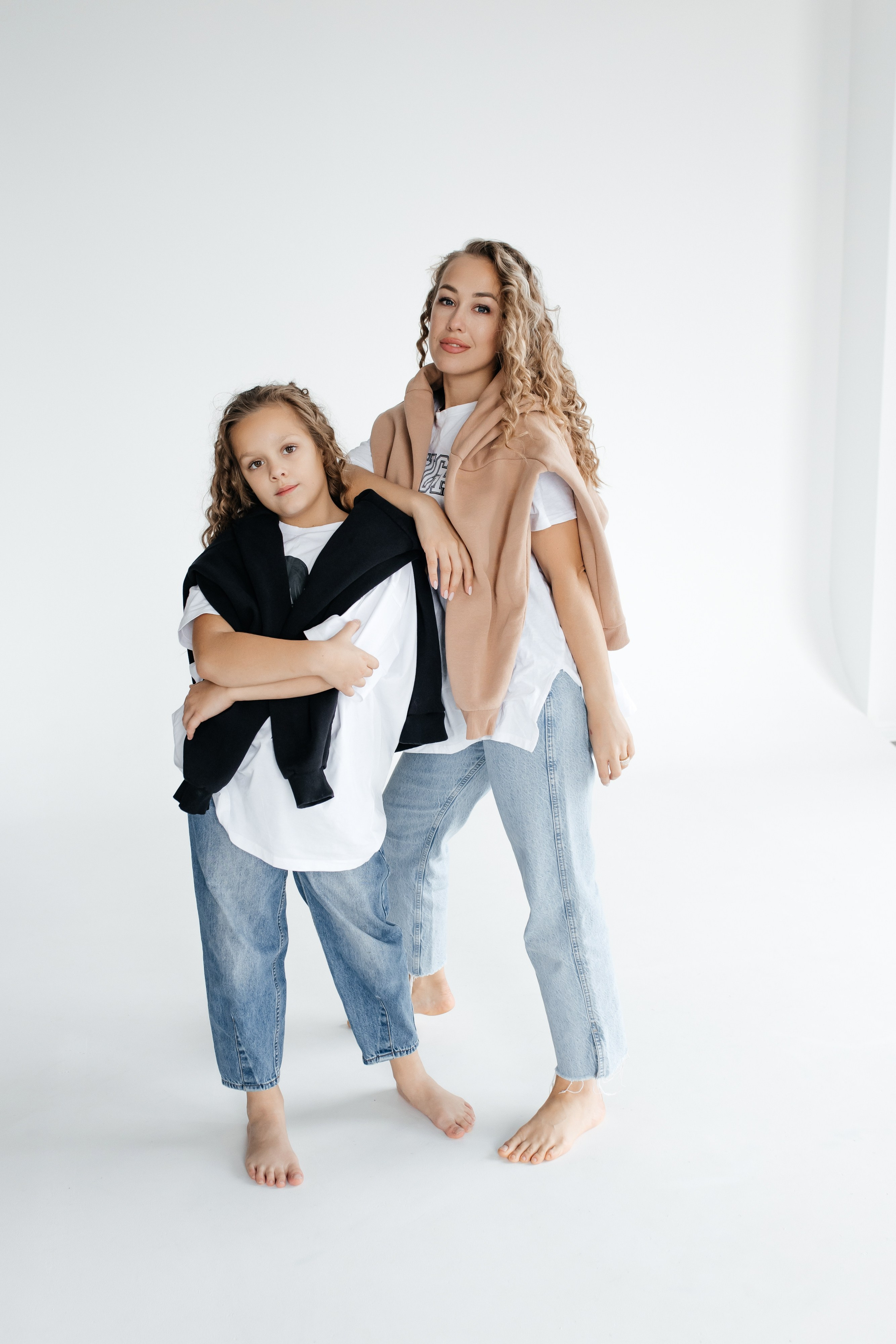 Mother & daughter. ФОТОГРАФ