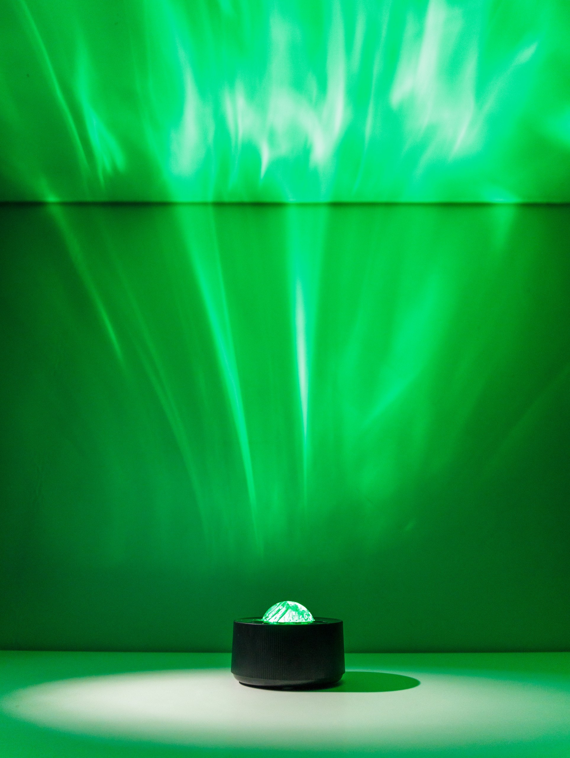 Ночник проектор ночного неба. Студия коммерческой съемки ХВОЯ