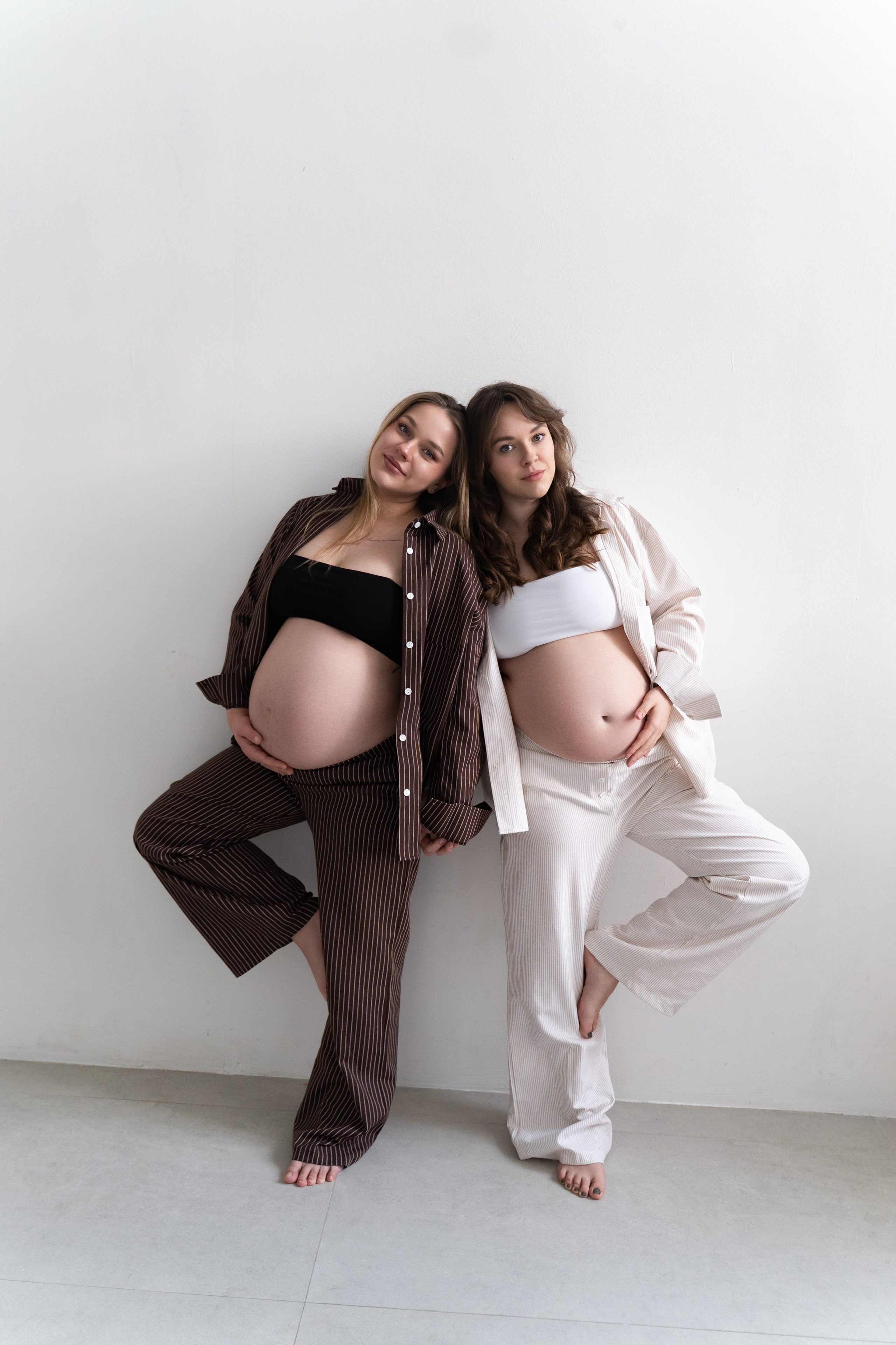 Elizabeth and Anastasia. Rezyame