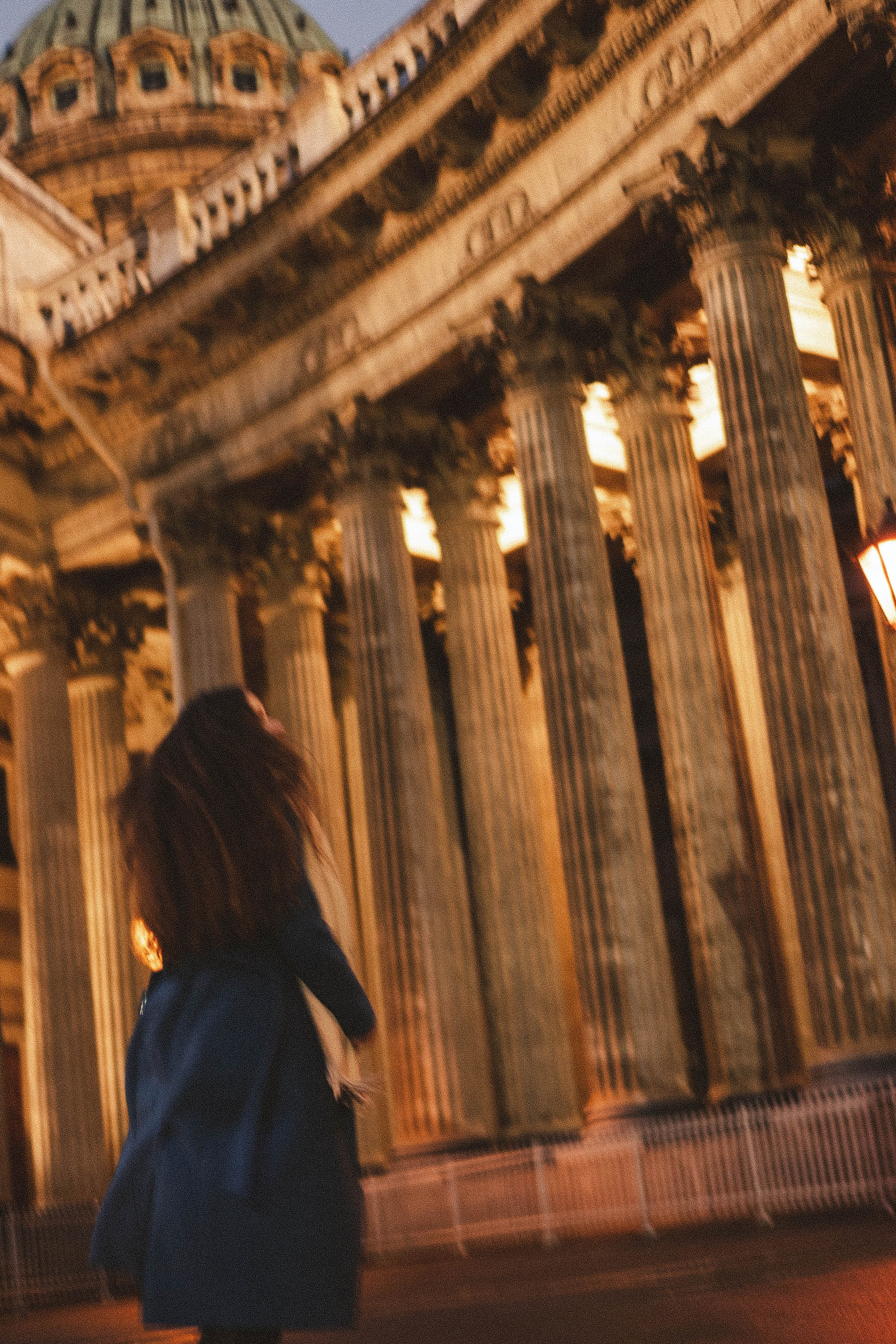 Прогулочная фотосессия по центру. Профессиональный фотограф, Санкт-Петербург — Виктория Богомолова