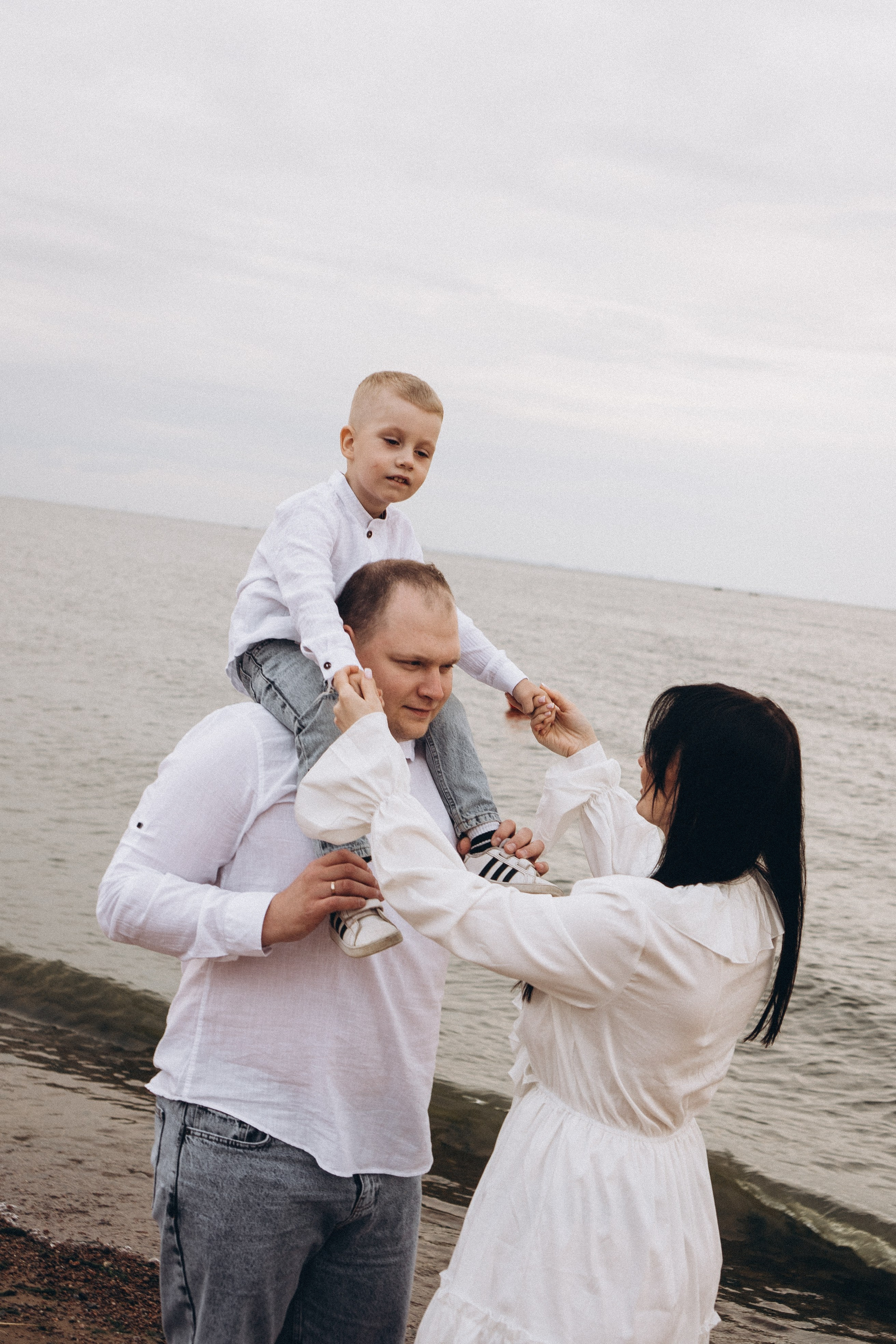 Семейная история на берегу залива. Профессиональный фотограф, Санкт-Петербург — Виктория Богомолова