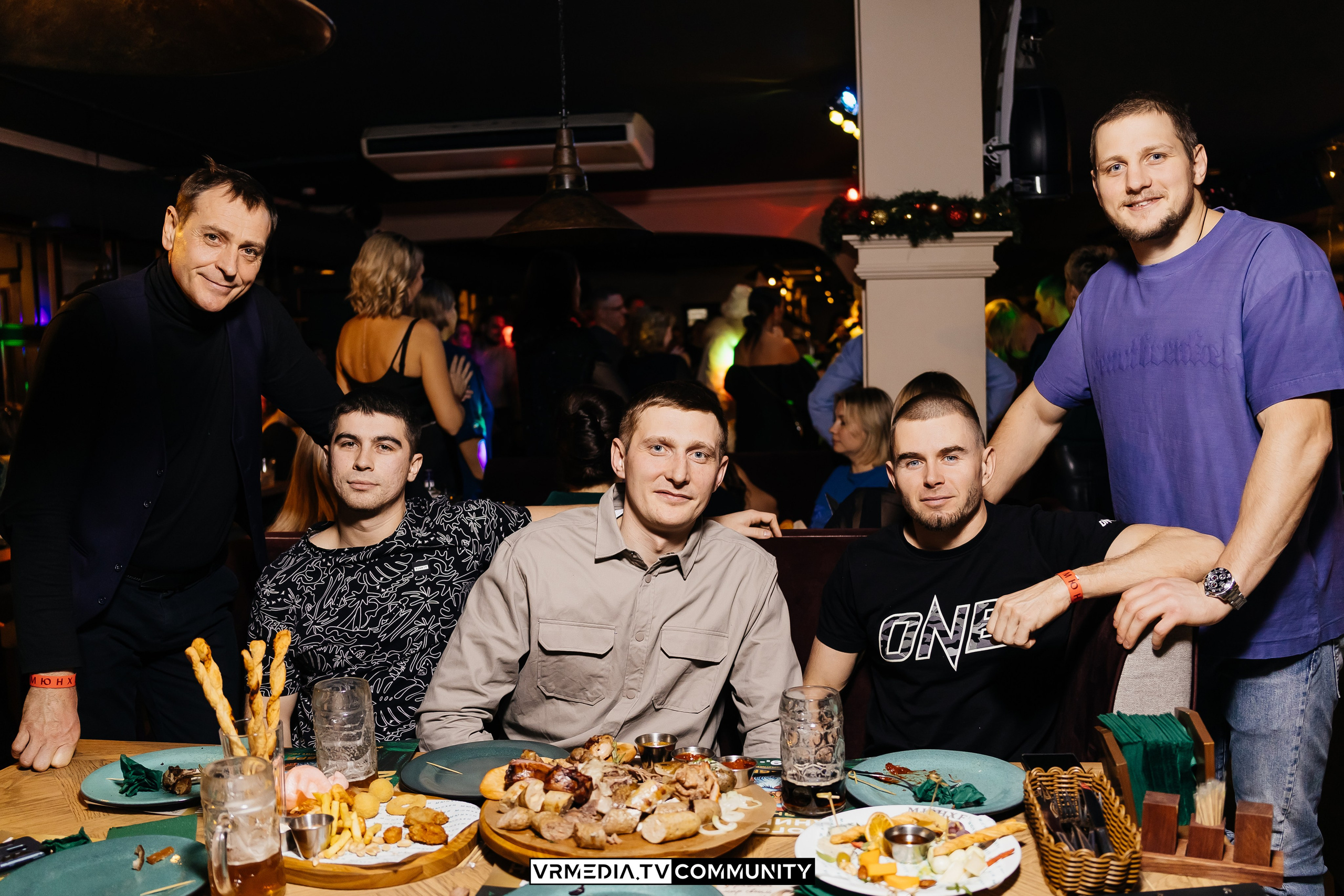 Новогодний вечер в ресторане «Мюнхен»