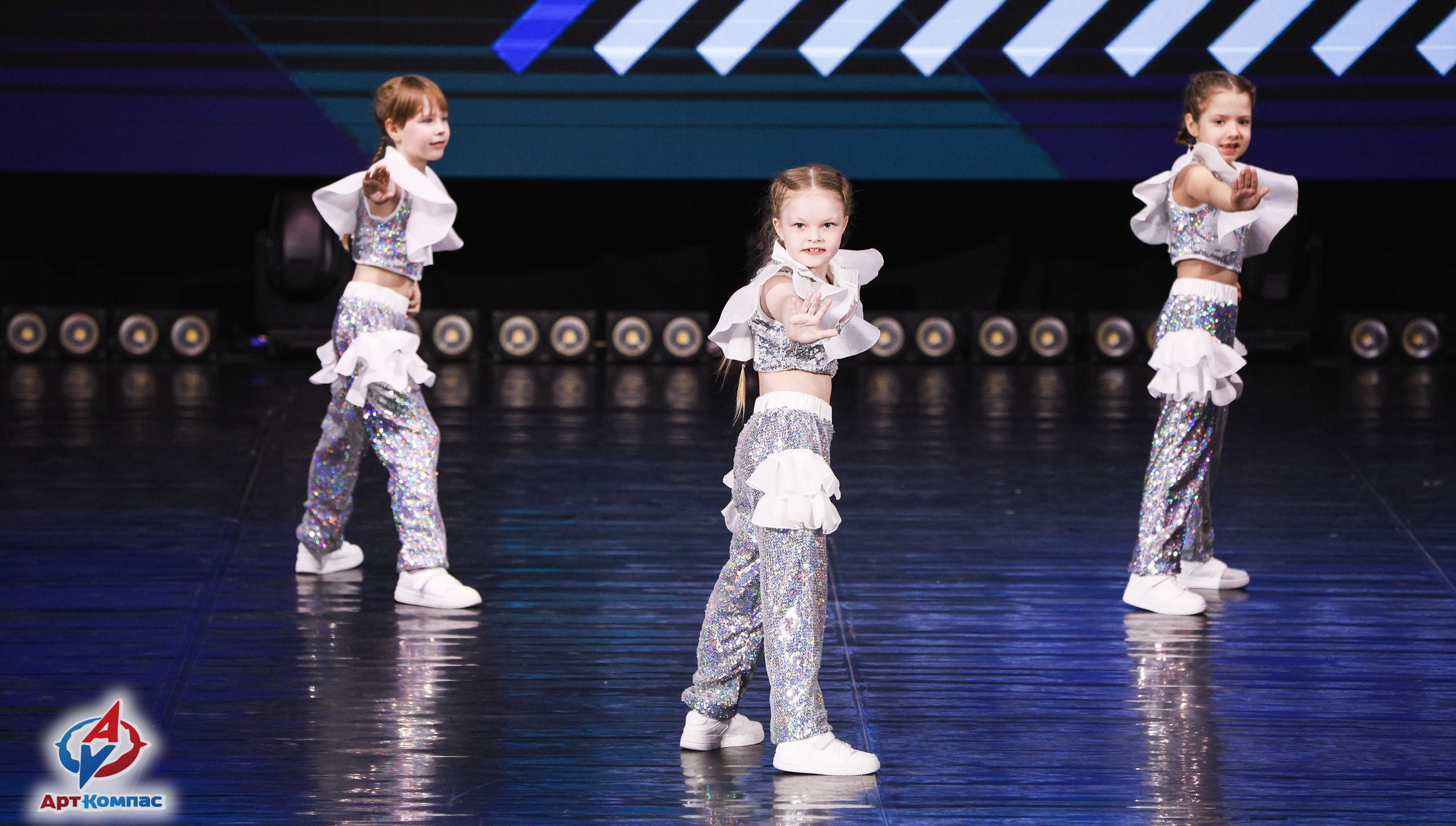 05.04.2026 «Арт-Компас» Конкурс современного и эстрадного танца «Стрелка» г. Самара. Медиастудия Фото Концепт