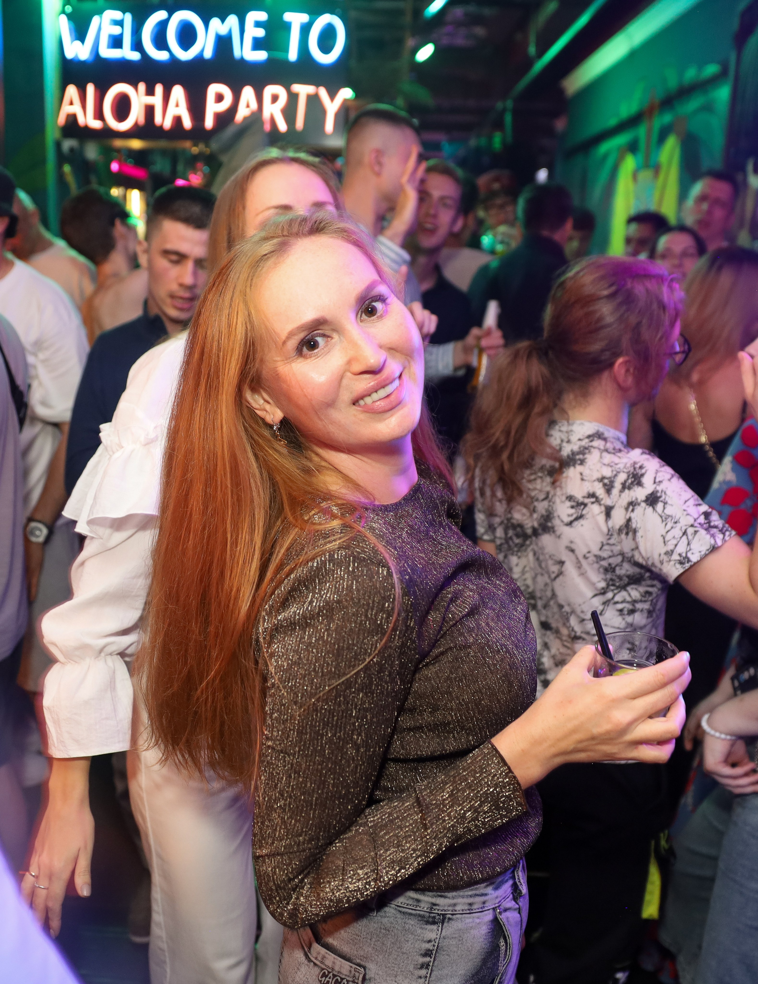 Вечеринки ALOHA BAR. Фотограф мероприятий Ирина Каширина