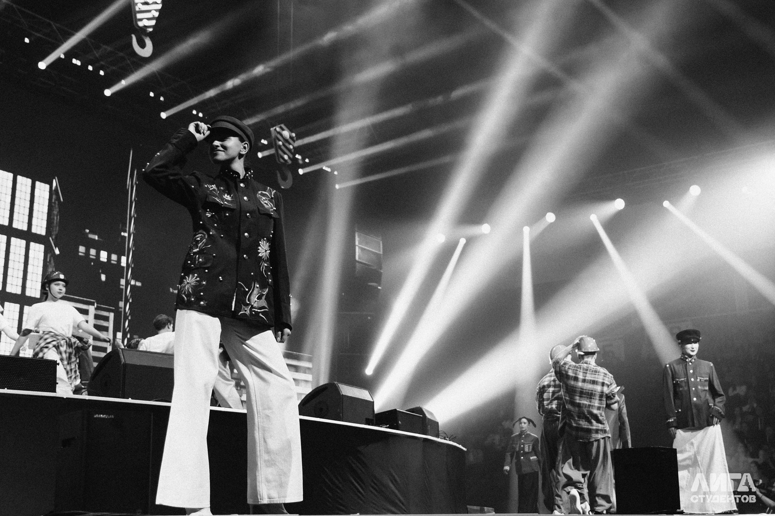 Российская Студенческая Весна 2025. Портретный фотограф в Казани Радомир Заздравных