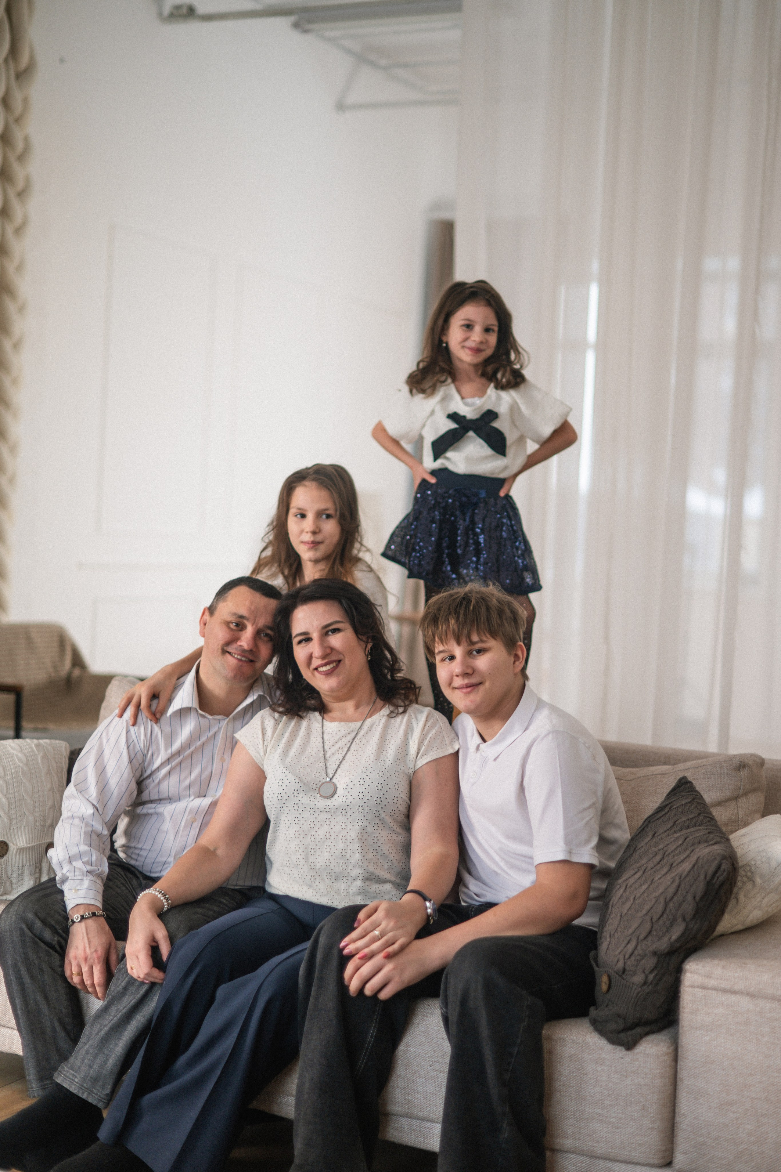 Семейная Фотосессия. Я Ольга Казанцева, фотографирую снимаю ваши киноистории и печатаю фото и цифровые портреты на холсте