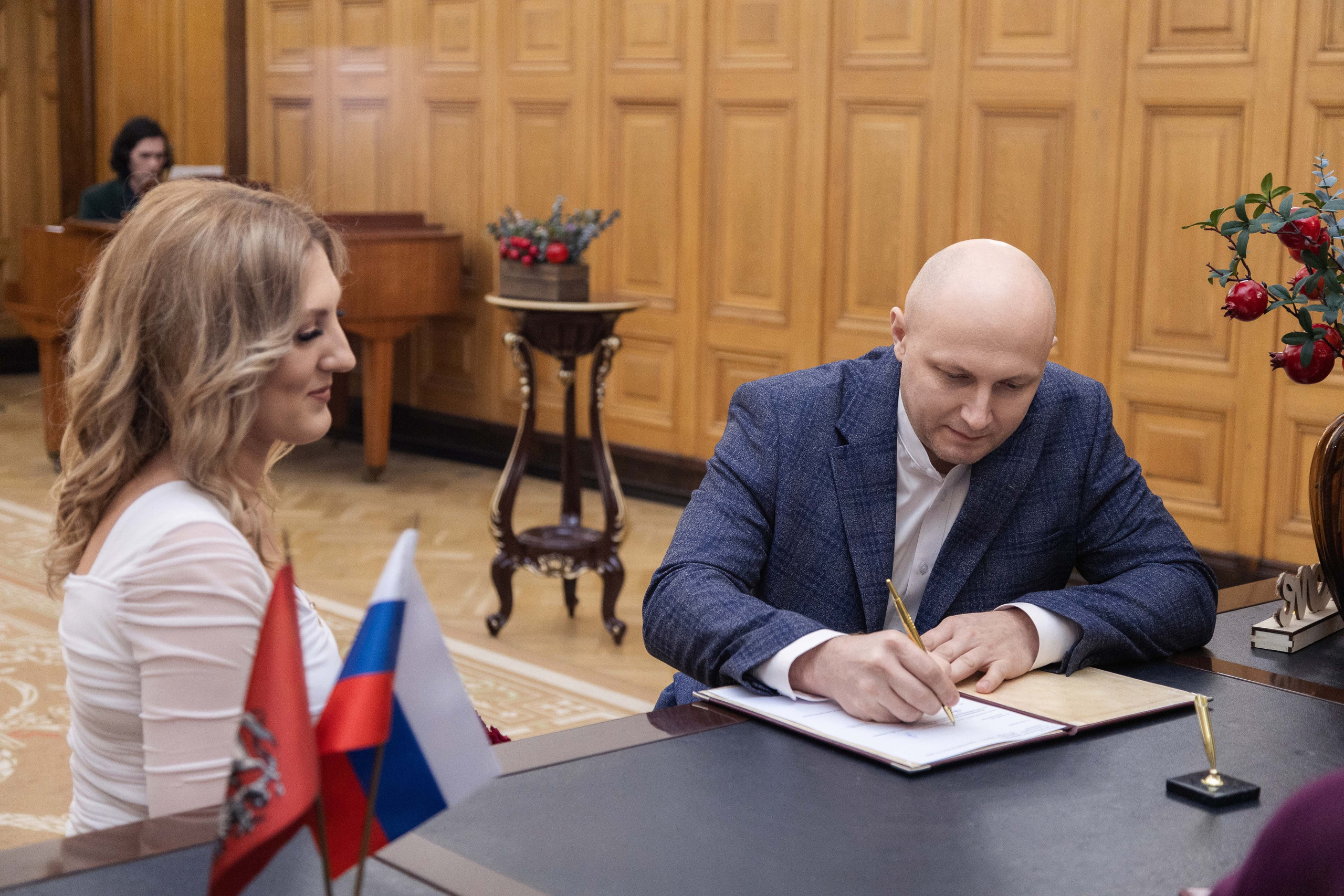 Анонс для бракосочетания 2025-02-02. Анастасия, Фотограф женского портрета и беременности в стиле vogue