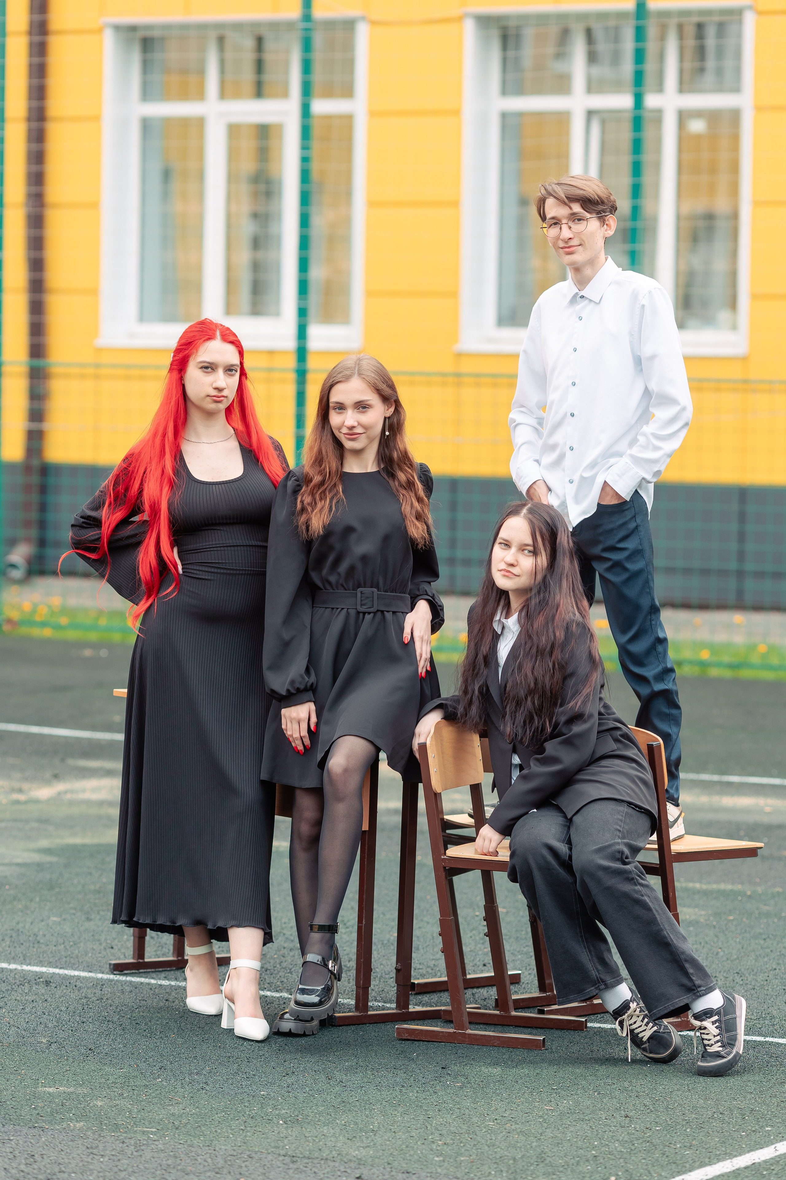 Позирование группы. Выпускные альбомы для детского сада и школы