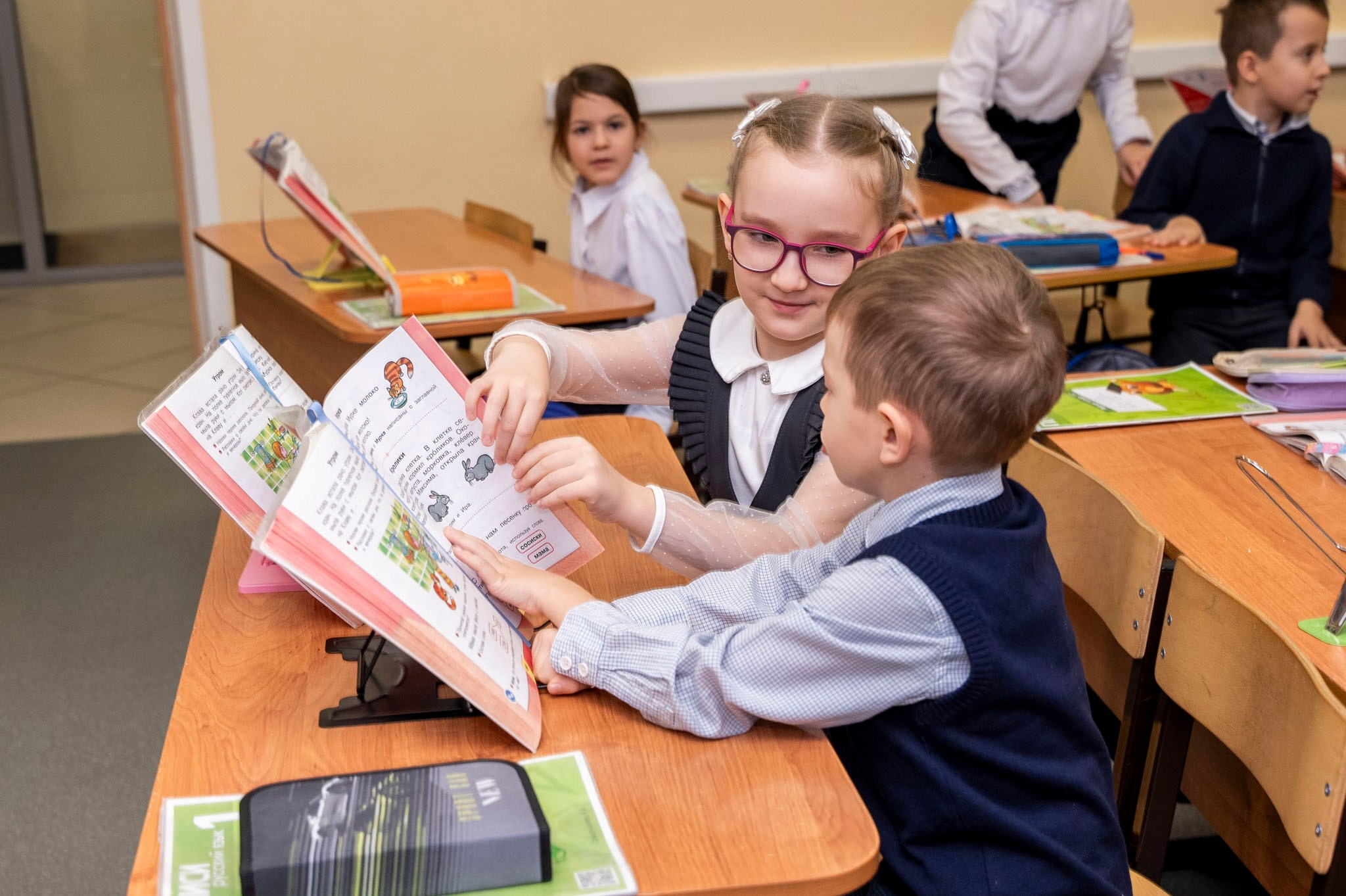 Открытый урок в 1 классе. Фотограф Юлия Попова