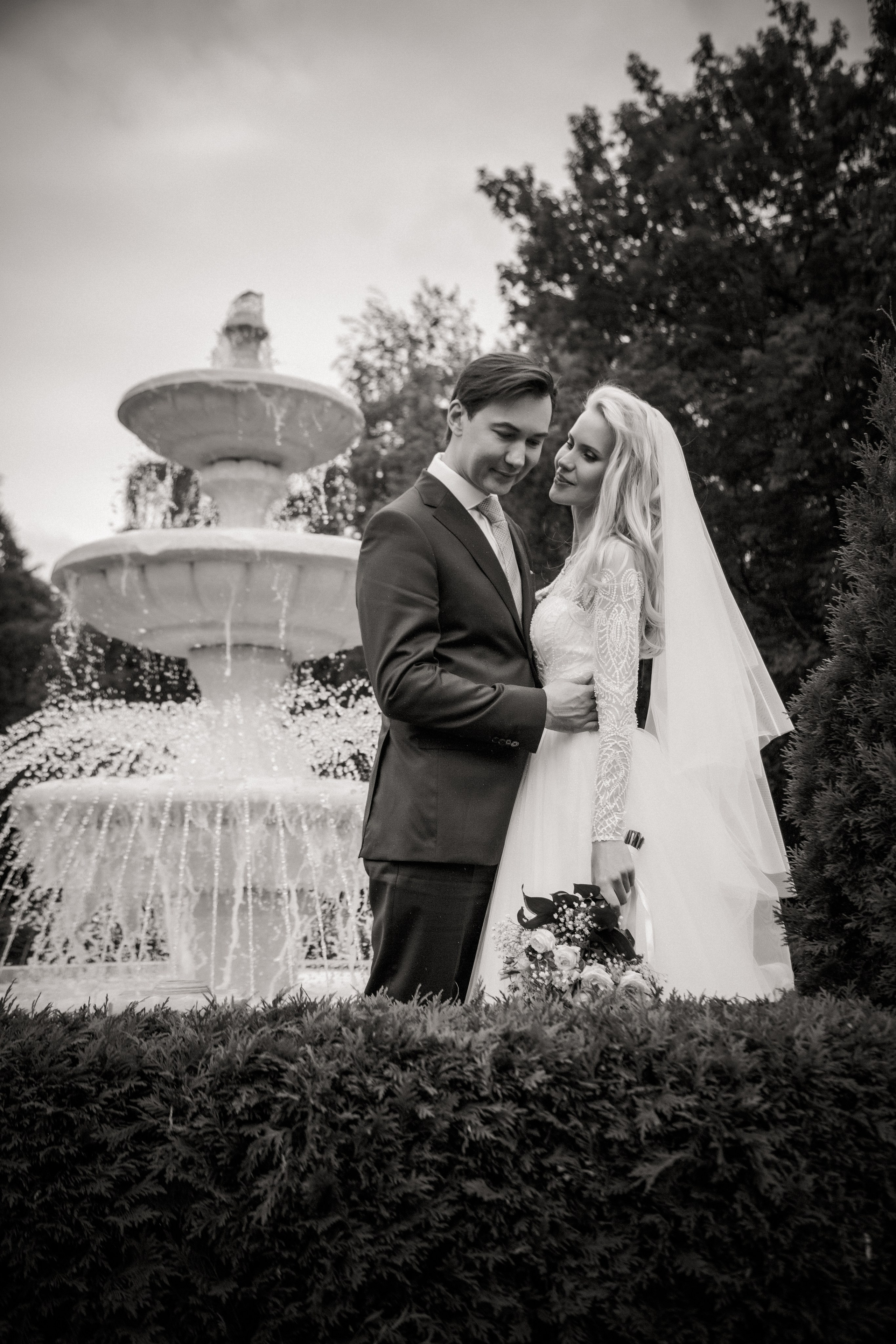 Свадебная фотосессия на ВДНХ. Свадебный и семейный фотограф в Москве и Подмосковье Лариса Козлова