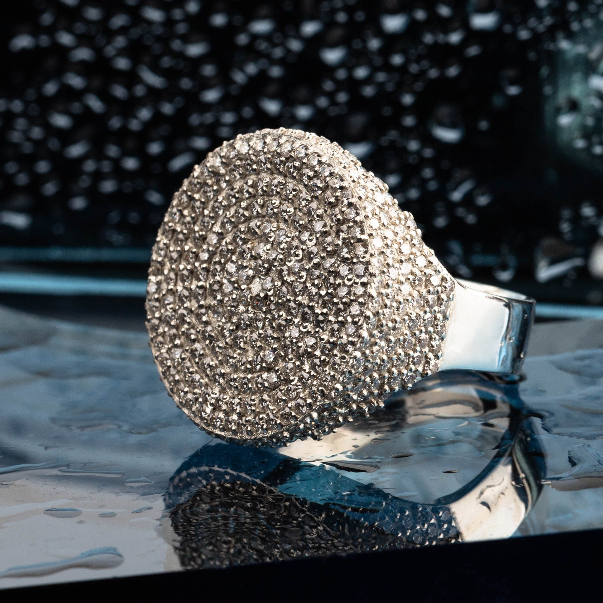 Ювелирные украшения. Предметный фотограф в Крыму Ольга Шестакова