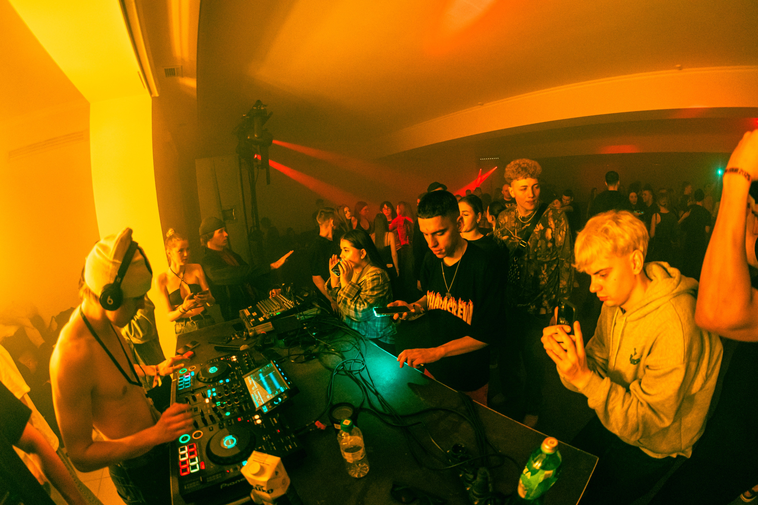 ZHARA TOUR DOMBAY | 2025 | PART1. ZHARA CREW