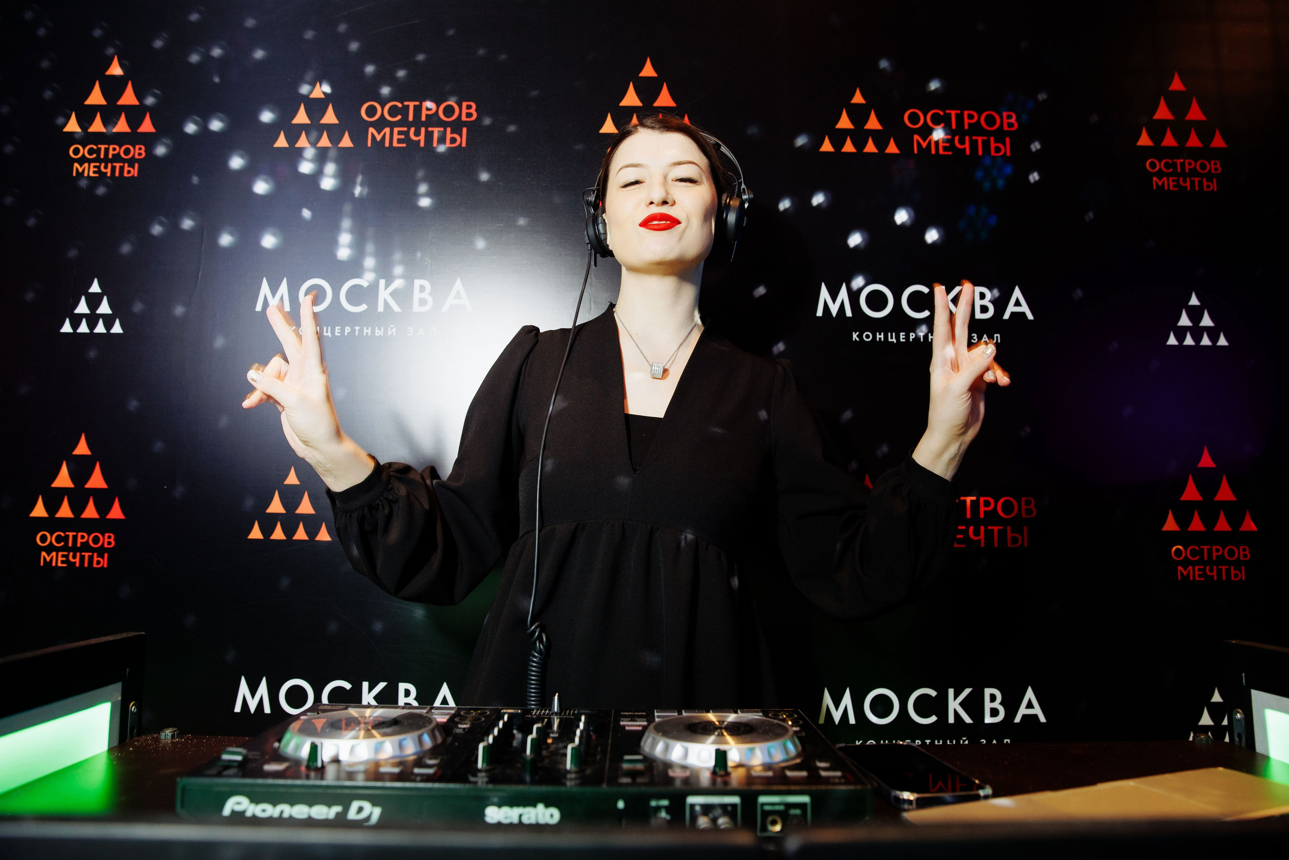 Открытие ресторана Baleno в Острове мечты. Репортажный фотограф на мероприятие в Москве Алексей Терентьев