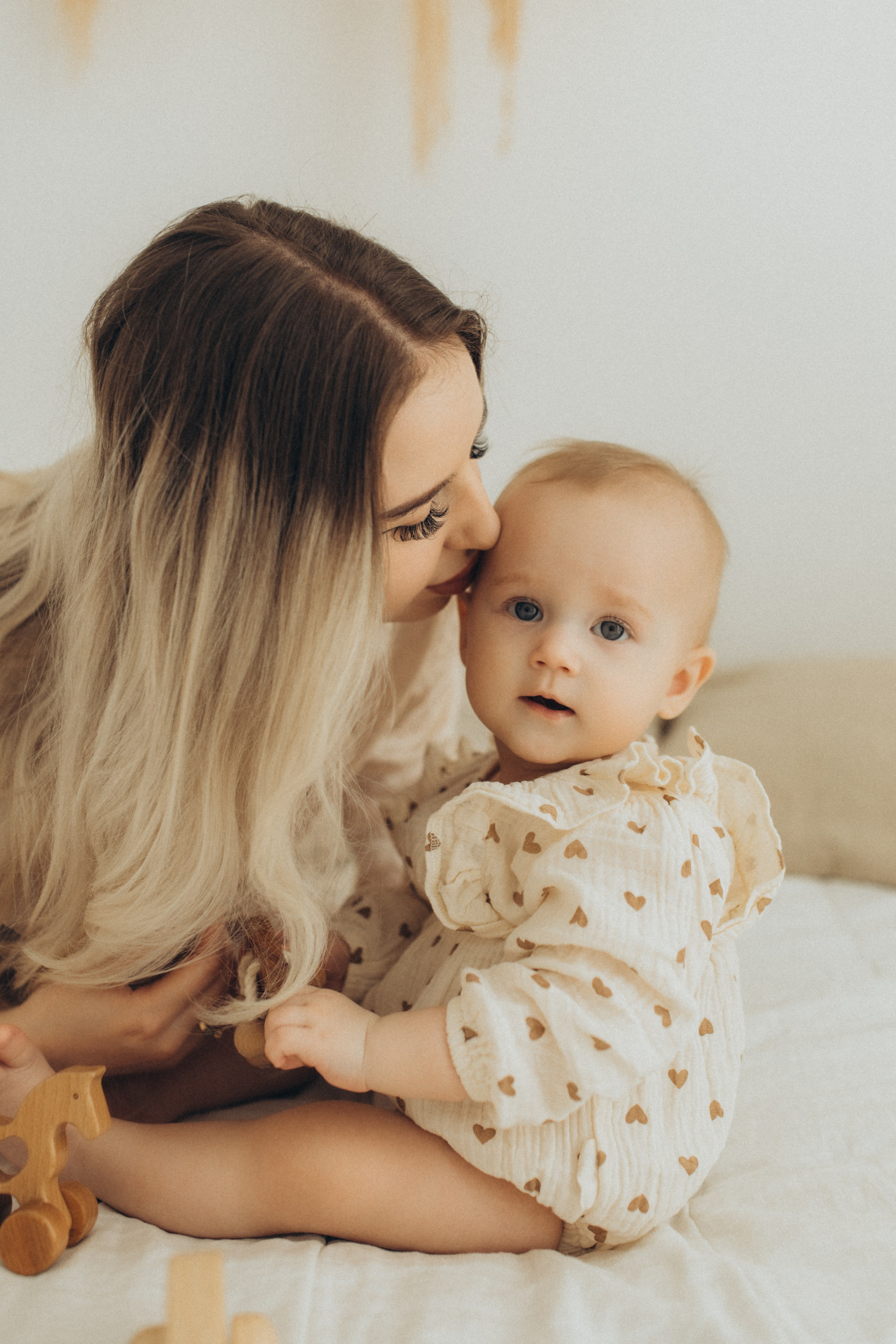 Мама Настя и милашка Ксю. Свадебный и семейный фотограф в Белгороде Евгения Курочкина