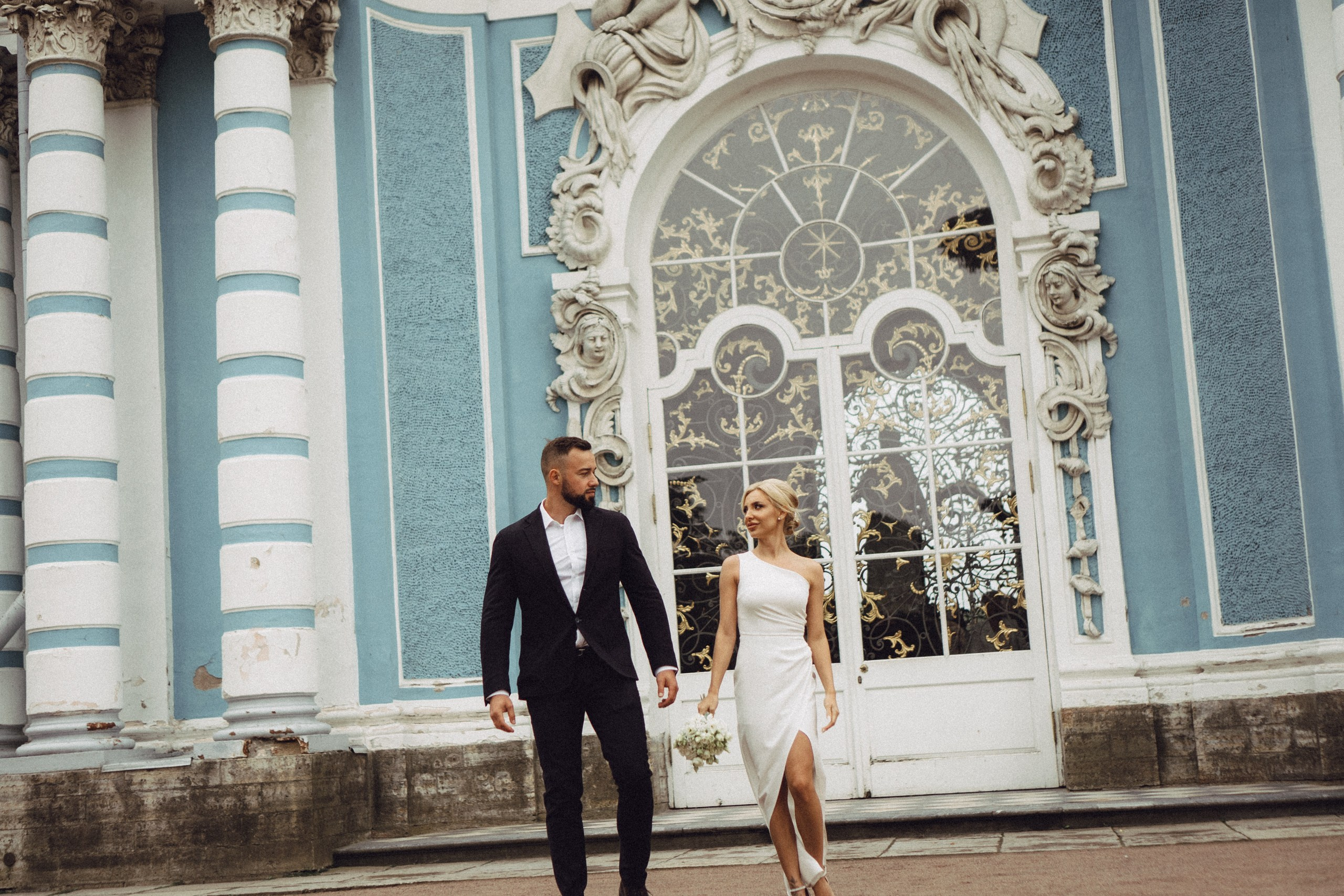 СВАДЕБНАЯ ИСТОРИЯ В ГОРОДЕ ПУШКИН ВОЗЛЕ ЕКАТЕРИНИНСКОГО ДВОРЦА И В ПАРКЕ. Профессиональный фотограф, Санкт-Петербург — Виктория Богомолова