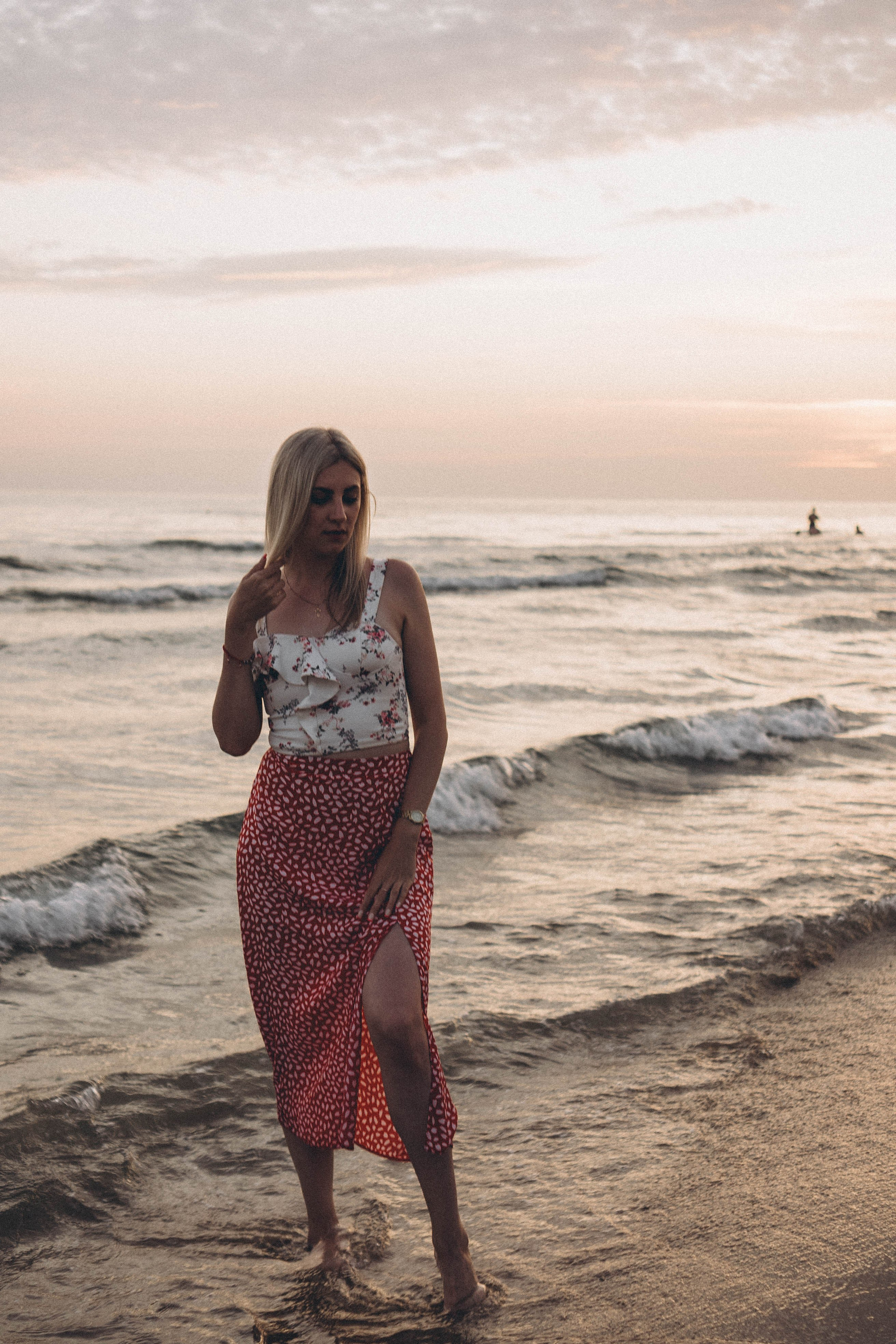 Июльский вечер на берегу черного моря. Профессиональный фотограф, Санкт-Петербург — Виктория Богомолова