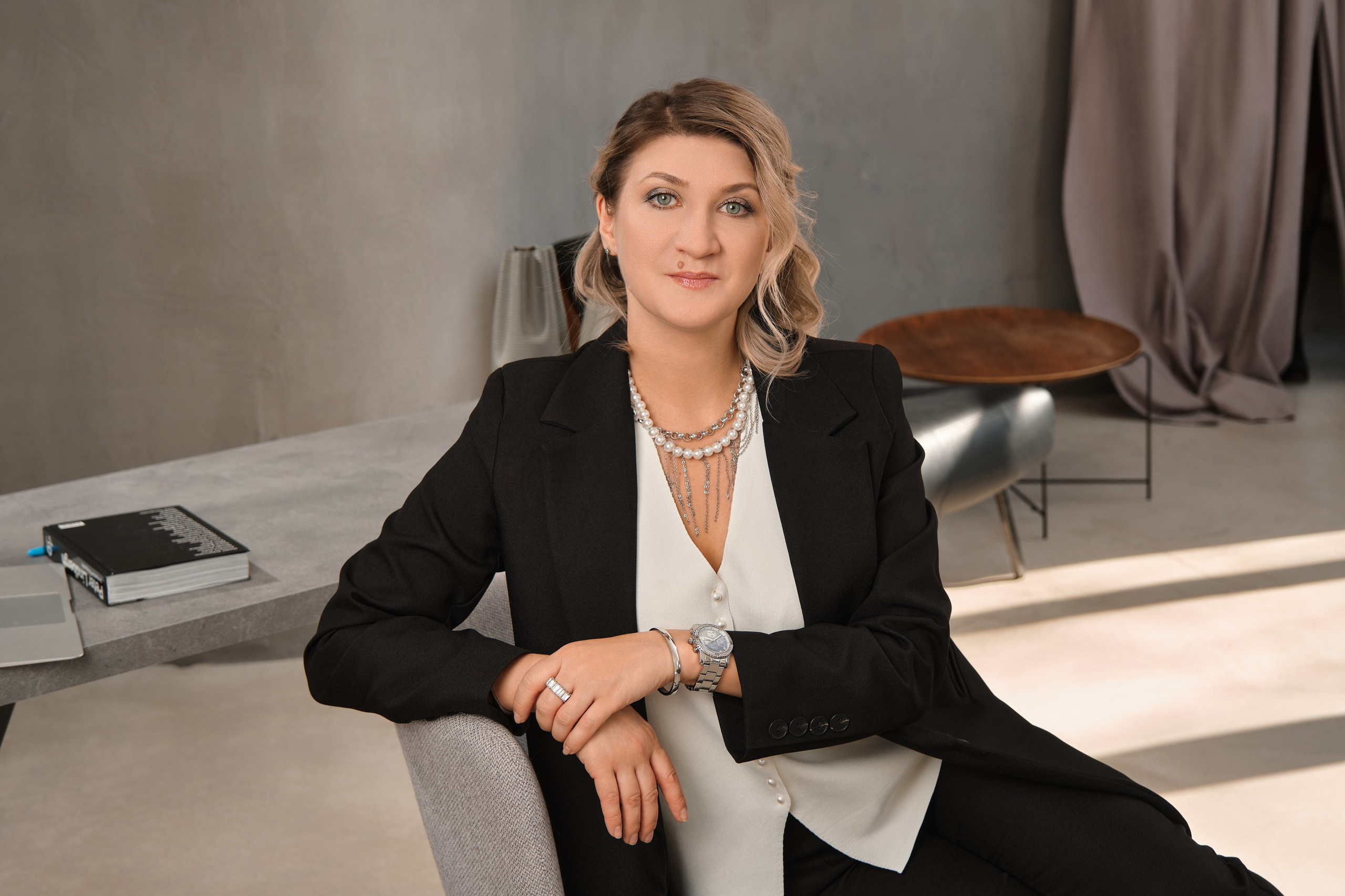 Бизнес-портреты. Компания Ростелеком. Профессиональный фотограф Барнаул Анастасия Фримал