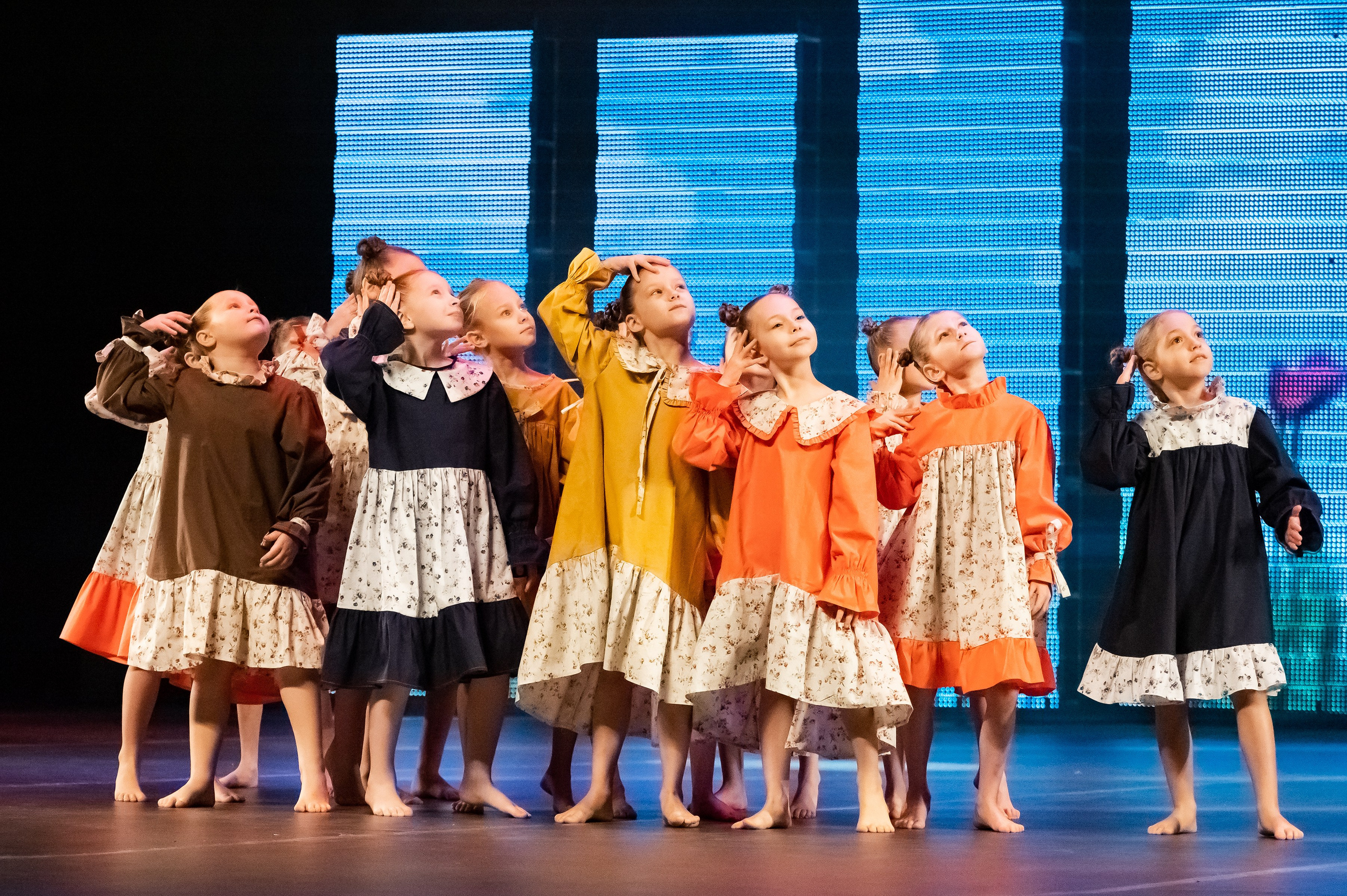 Концерт «Пространные танцы». Репортажный, семейный и детский фотограф в Пензе и Заречном Арина Ермилова. Картины барельеф на заказ