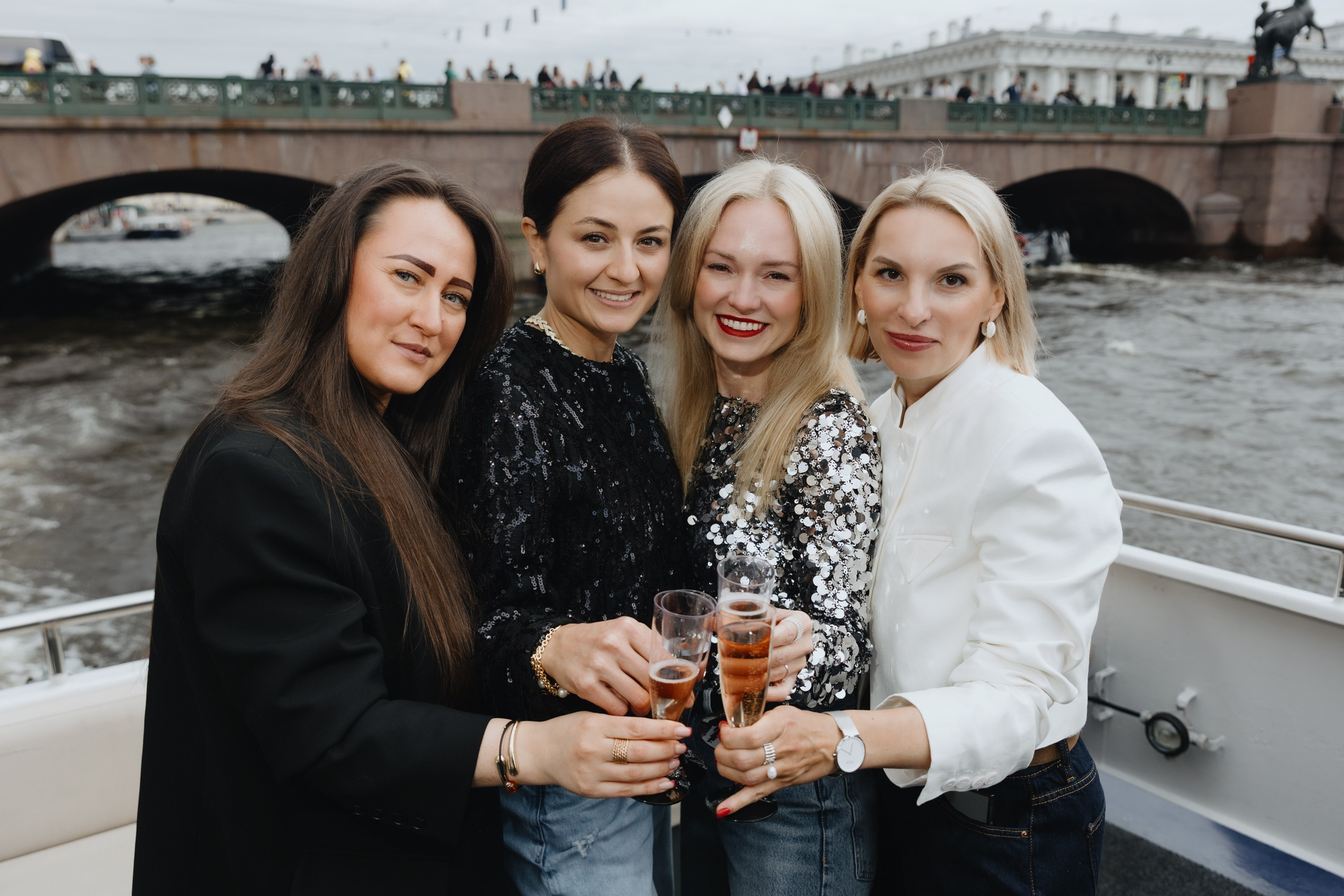 Корпоратив | Теплоход. Фотограф Илья Чернов