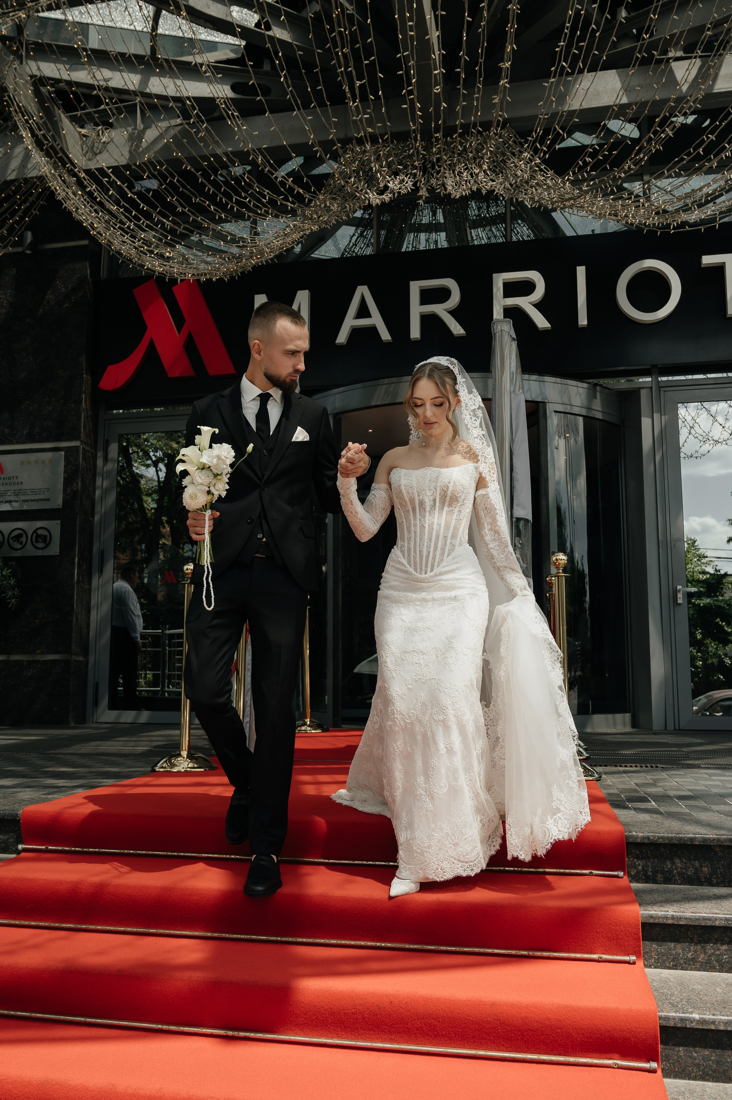 Свадьба (утро в отеле). Свадебный и семейный фотограф в Краснодаре Алина Мельник