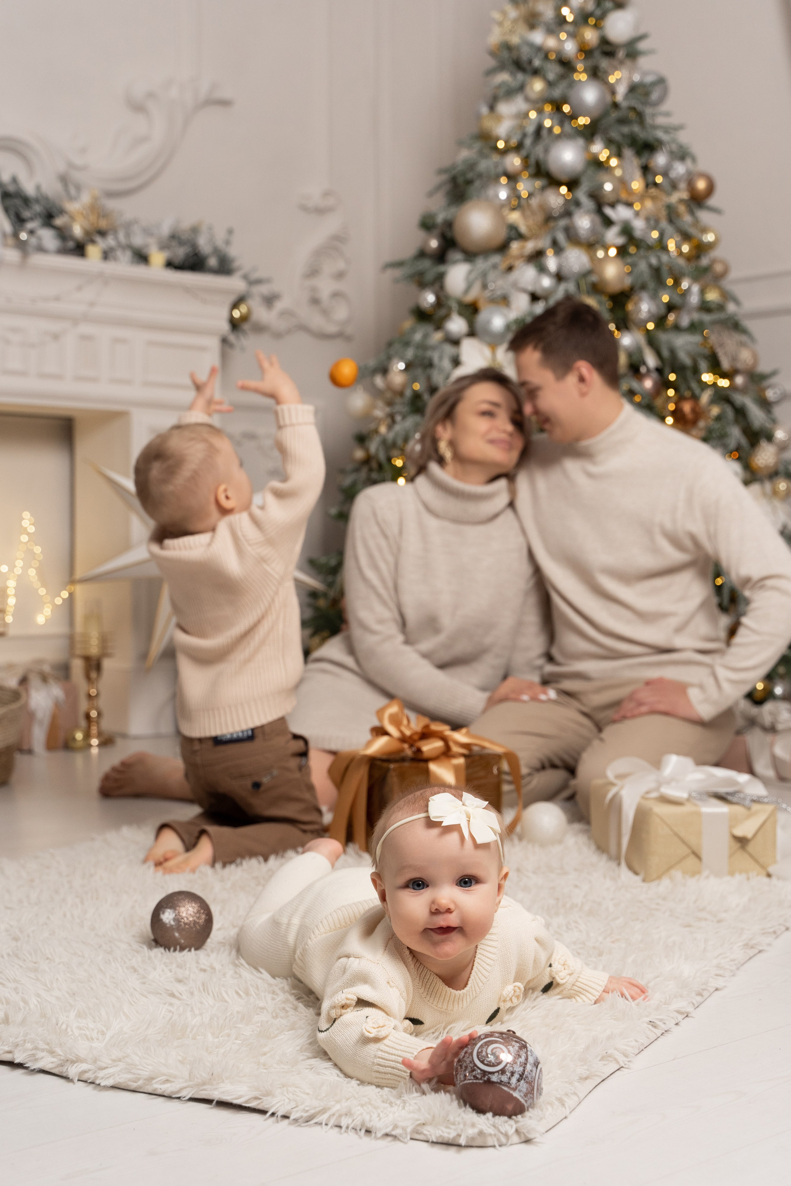 Настя, Ярослав, Мирон и Есения. Новогодняя фотосессия. Фотограф Татьяна Мамонтова