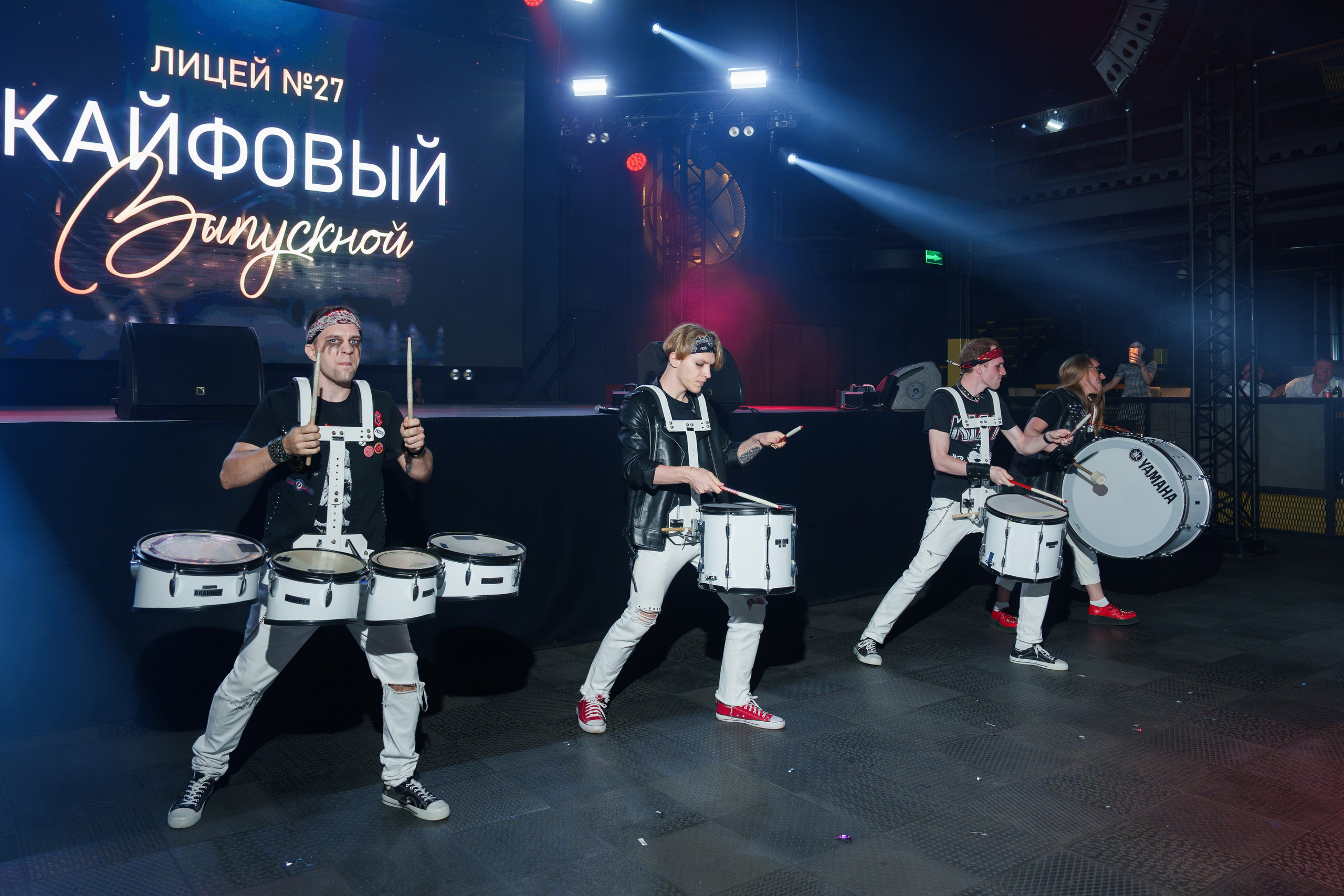 Выпускной лицея 27 (вечеринка). Свадебный и репортажный фотограф Элина Козырьянова