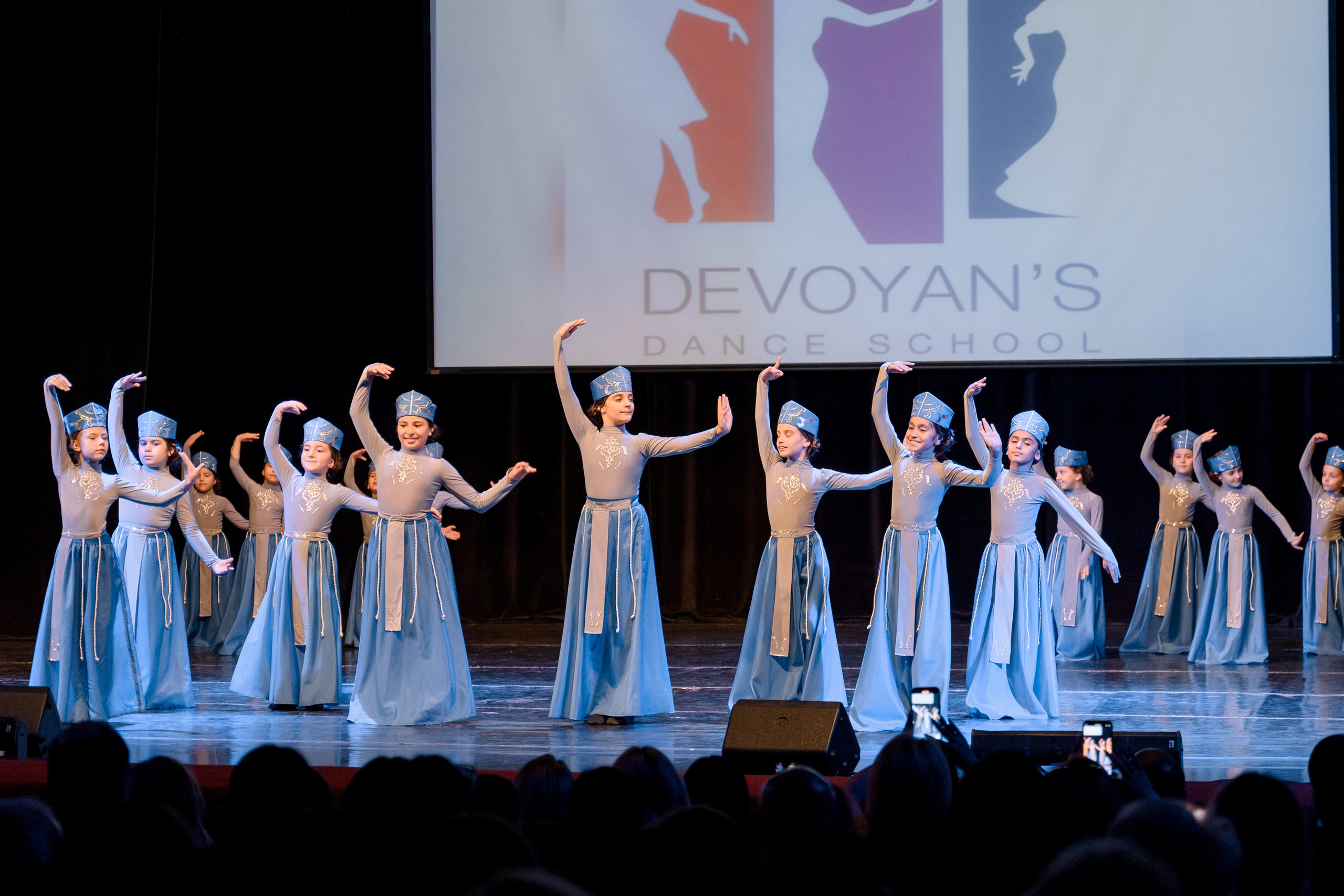 Театр. Главная