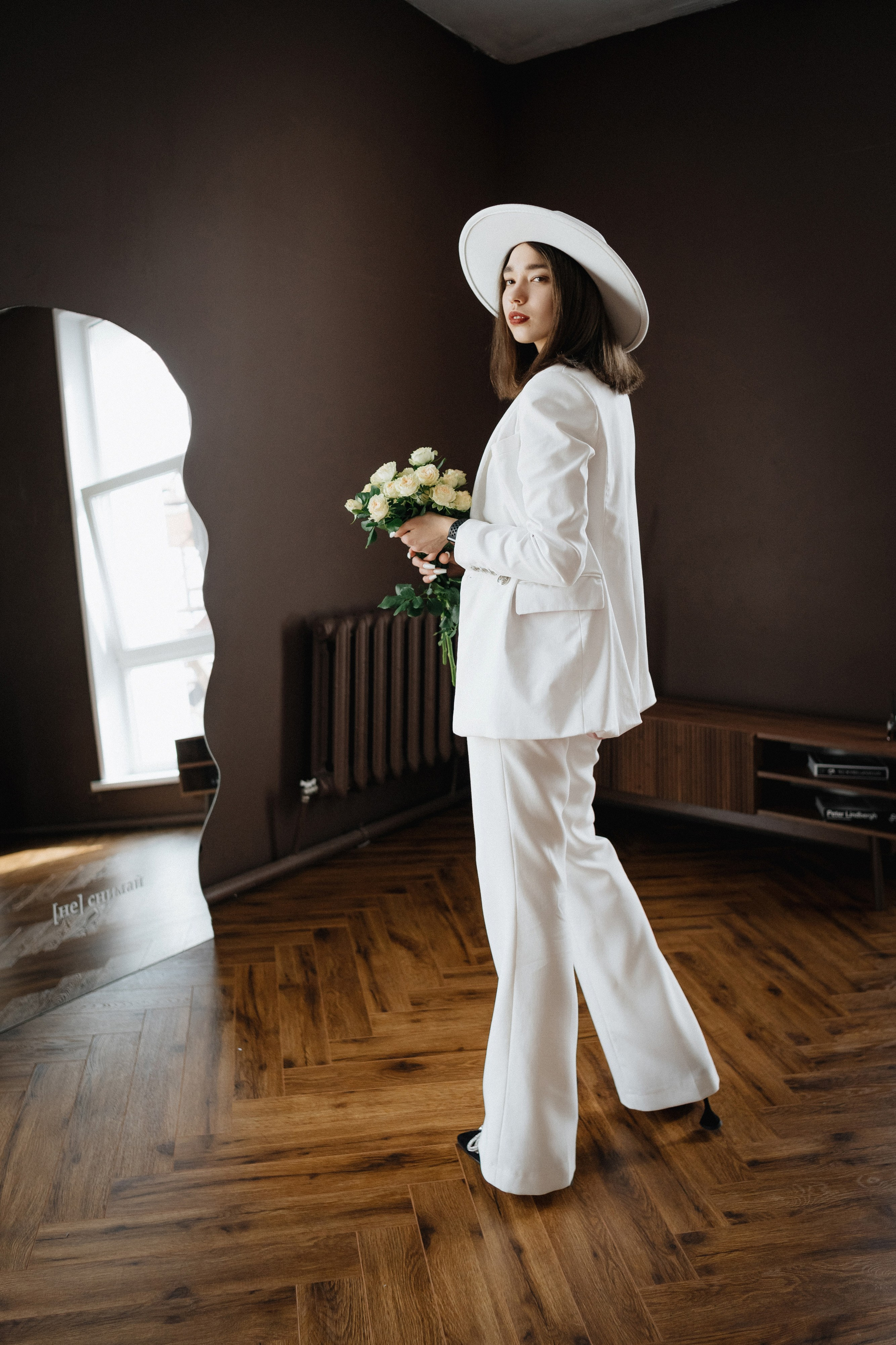 HB in Brown. Фотограф Иркутск, Ангарск, Усолье-Сибирское. Выпускные альбомы