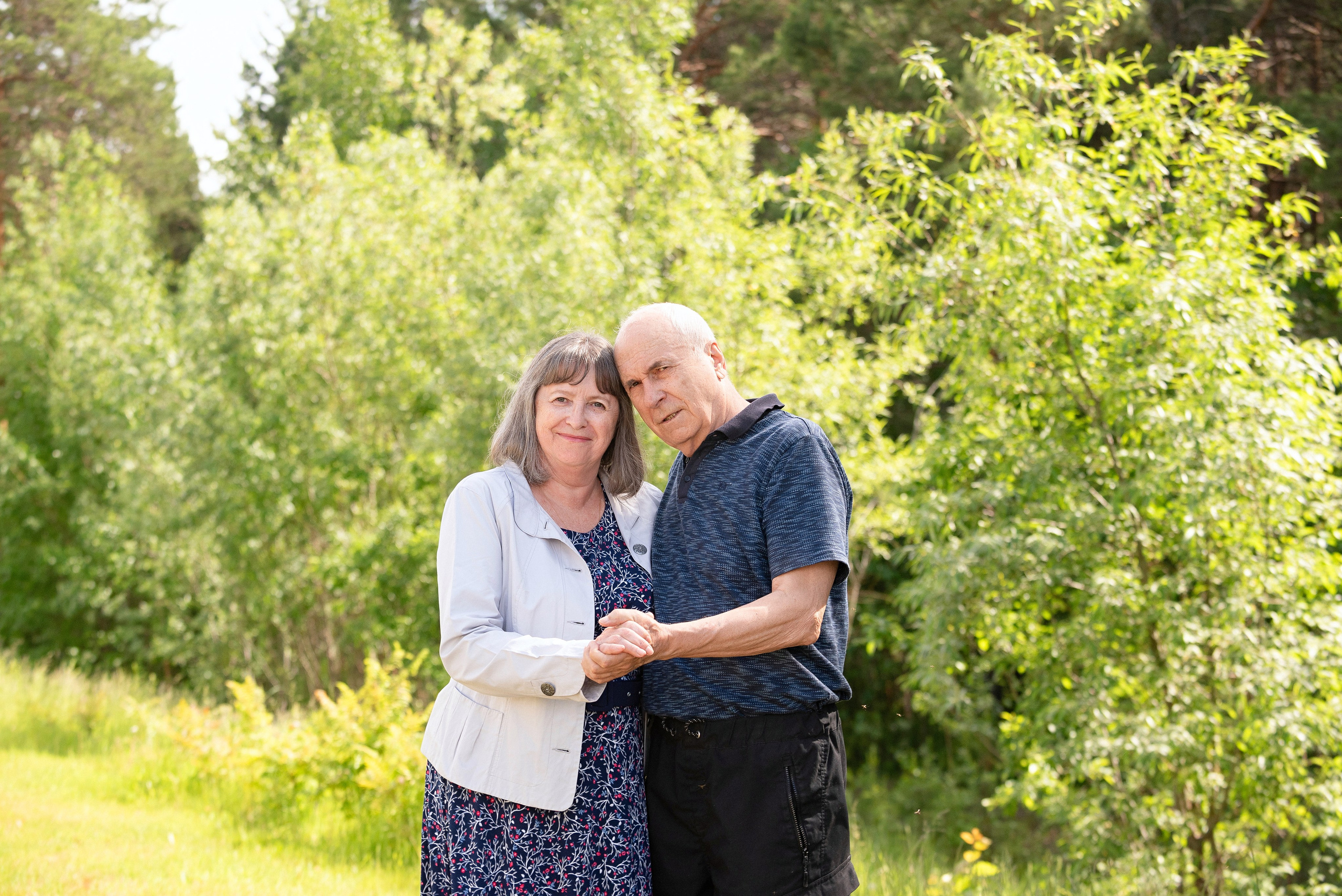 Семейная прогулка в парке Кедровый Лог. Детский и семейный фотограф в Сургуте и Нефтеюганске Анна Старцева