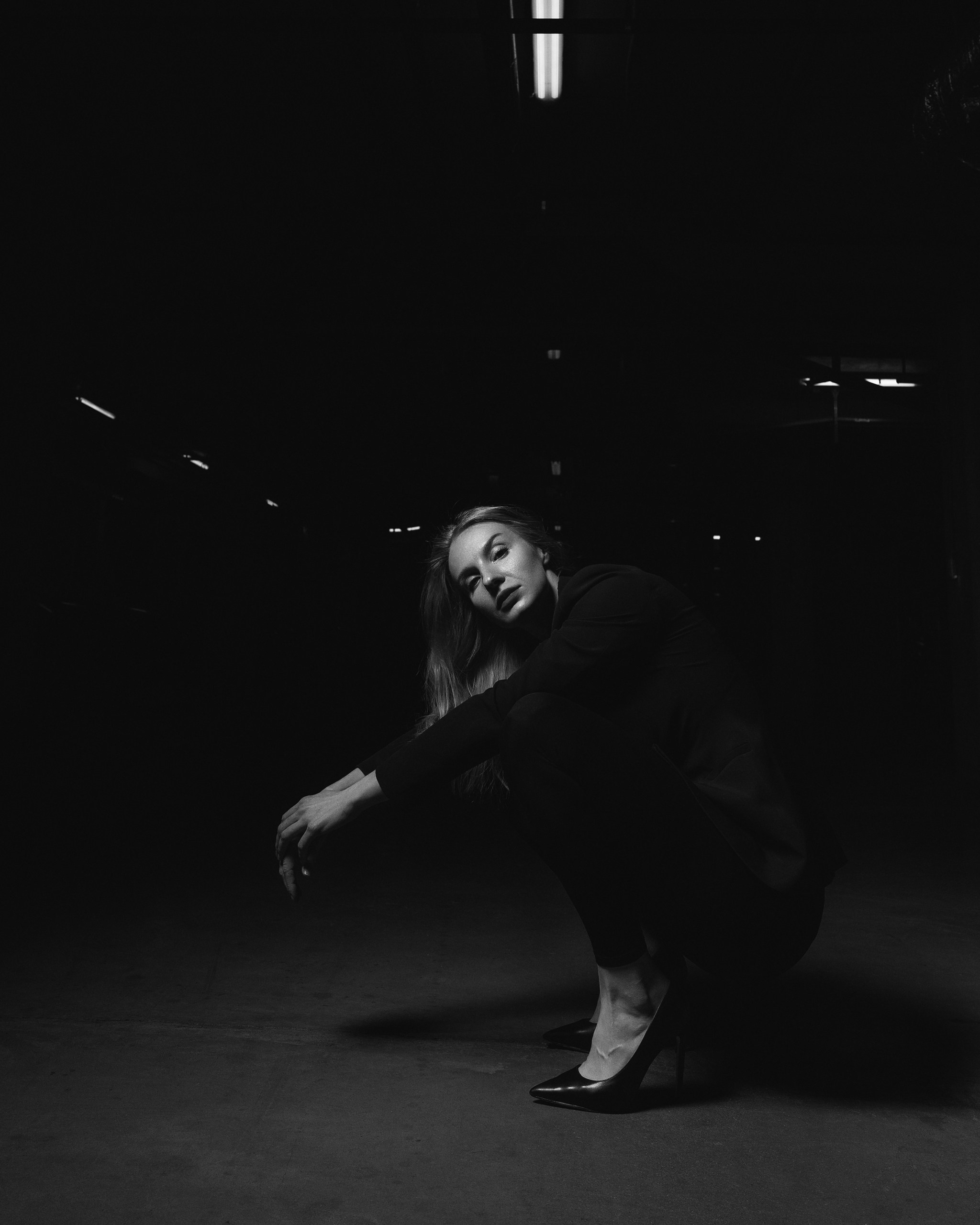 Фотосессия в подьезде). Фотограф в Москве — Евгений Мельников