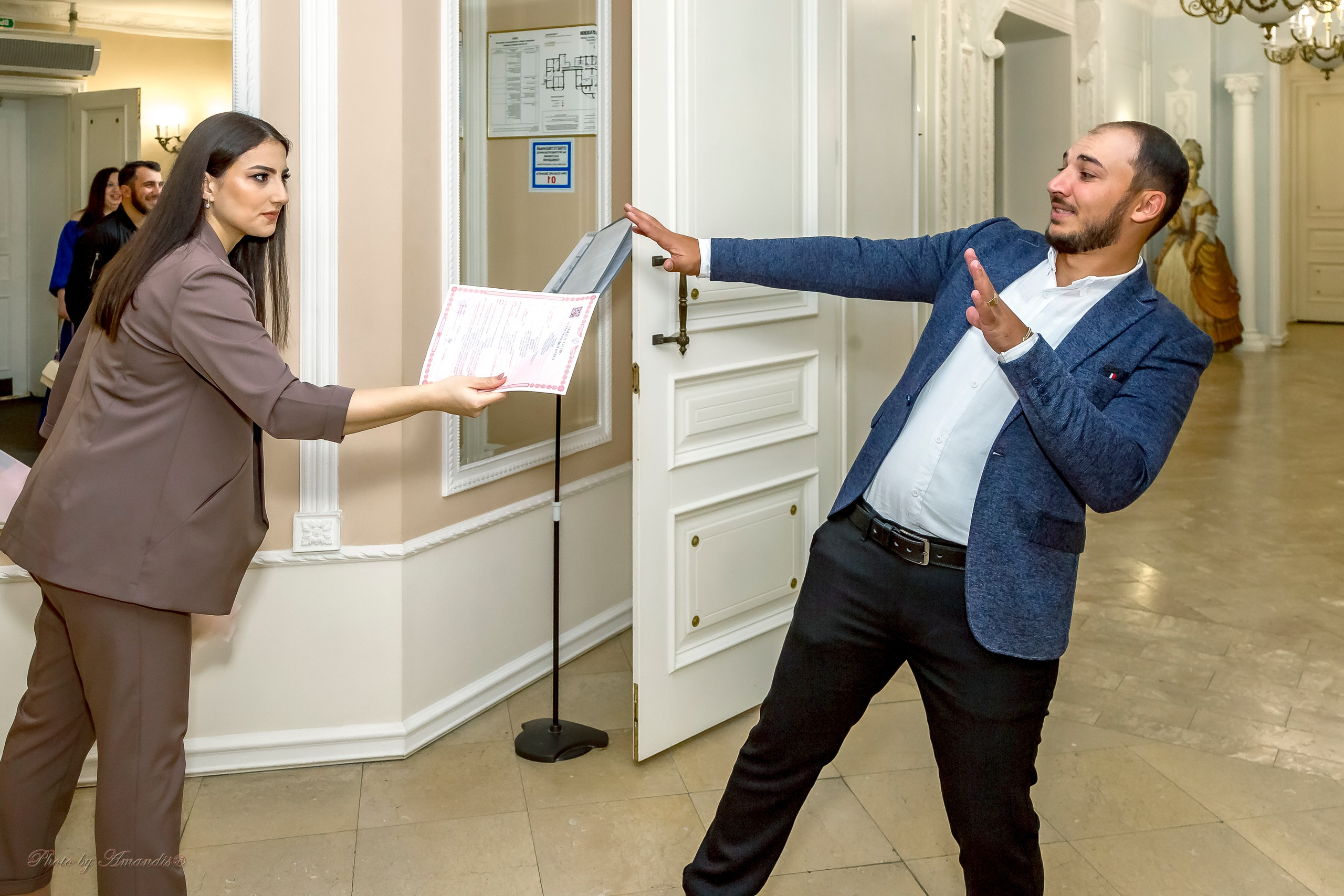 Свадьба Эдгара и Ангелины (Раменское, октябрь 2025). Репортажная съемка в Москве и области. Анималистика