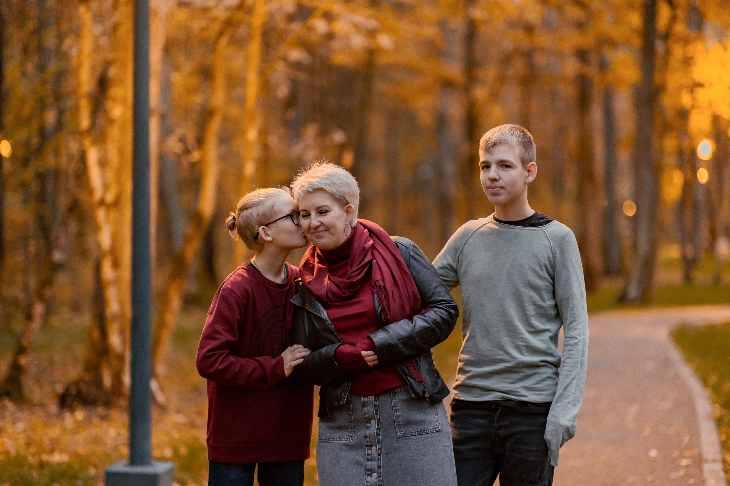Классная фотосессия для мамы с сыновьями. Фото и видео Москва, Московский. Свадебный фотограф, видеограф, фотосессии, видеосъемка