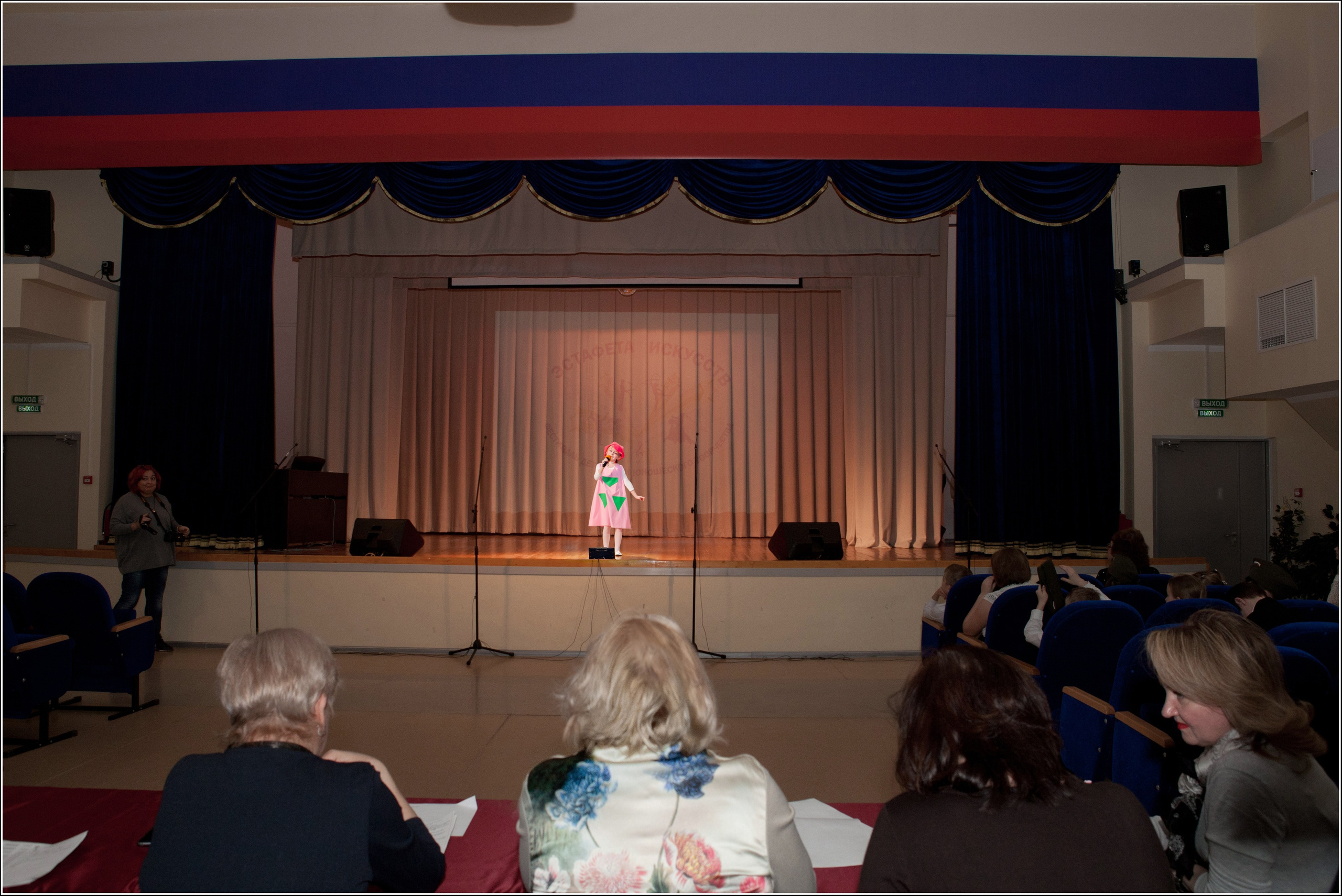 Эстрадный ансамблю Дежавю Эстафета Искусств. Фото и видео Москва, Московский. Свадебный фотограф, видеограф, фотосессии, видеосъемка