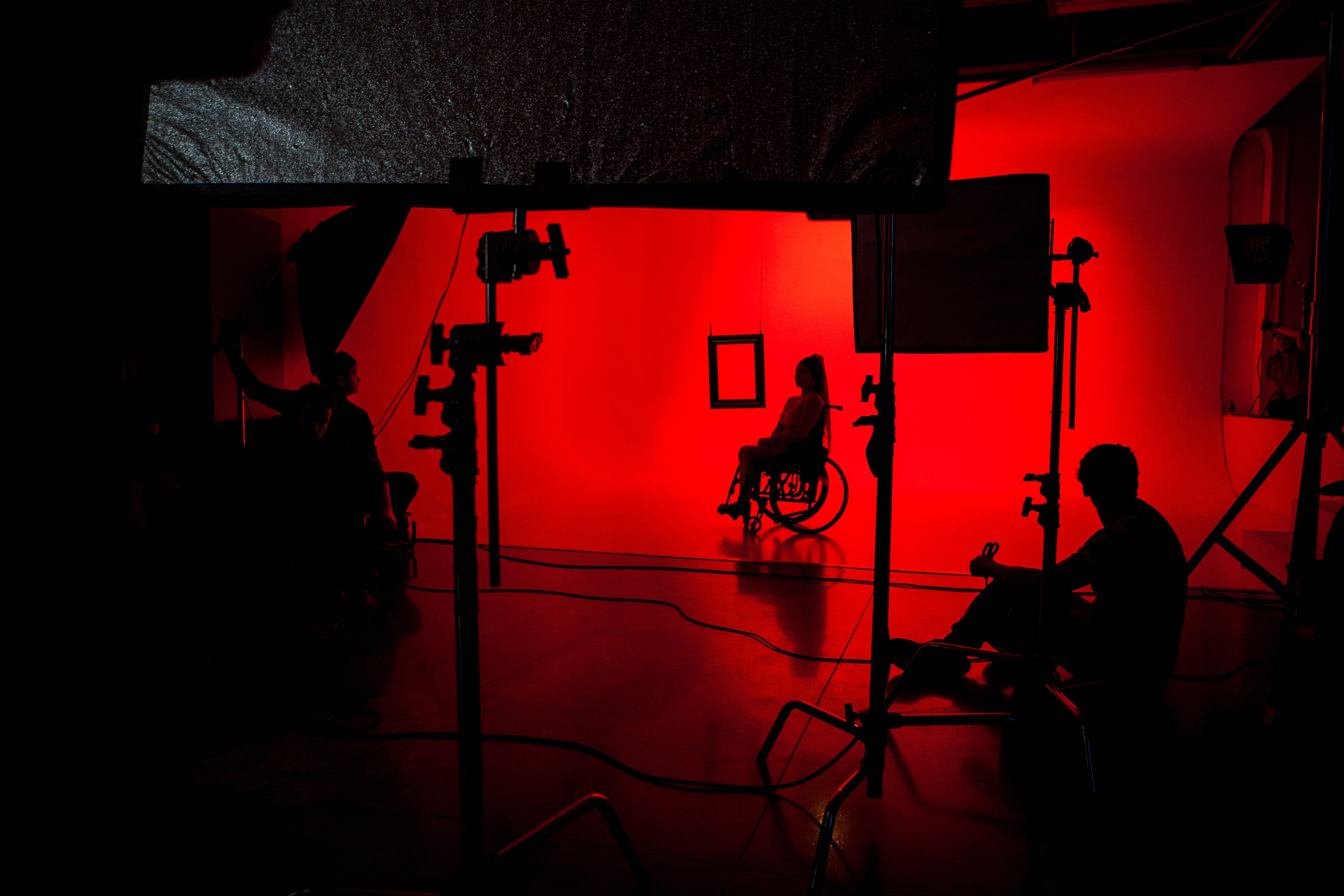 Фабрика кино. Ольга Пилант. АРТ, бэкстейдж, свадебная и семейная фотография, городской портрет, интерьерная фотография