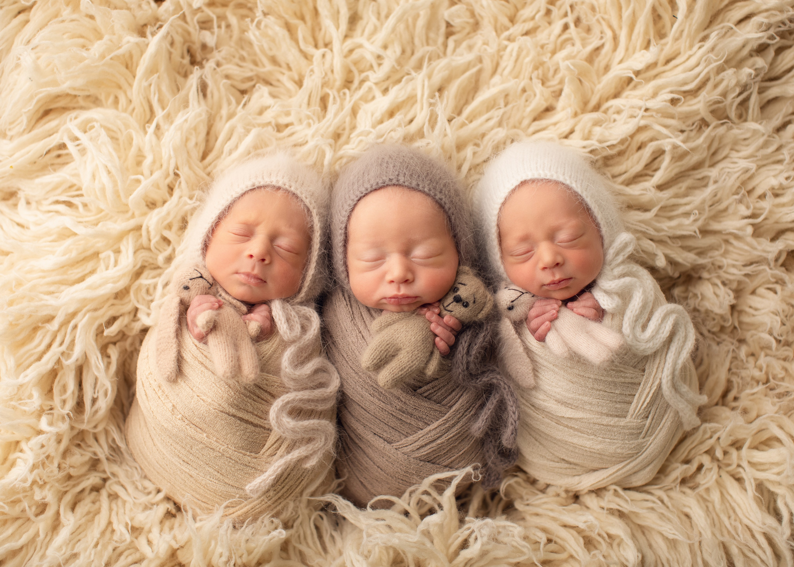 Фотограф новорожденных в г. Россошь Виктория Нечепуренко