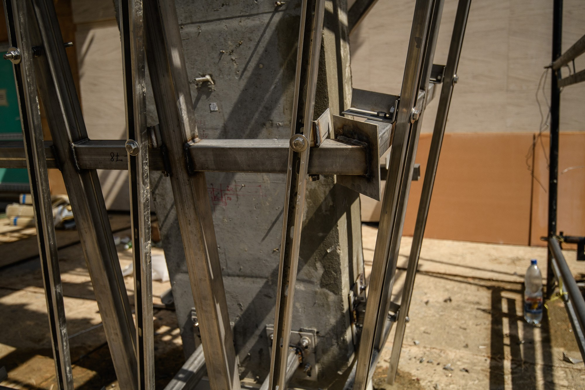 Облицовка фасадов здания камнем. Профессиональная фотосъемка. Ростов-на-Дону