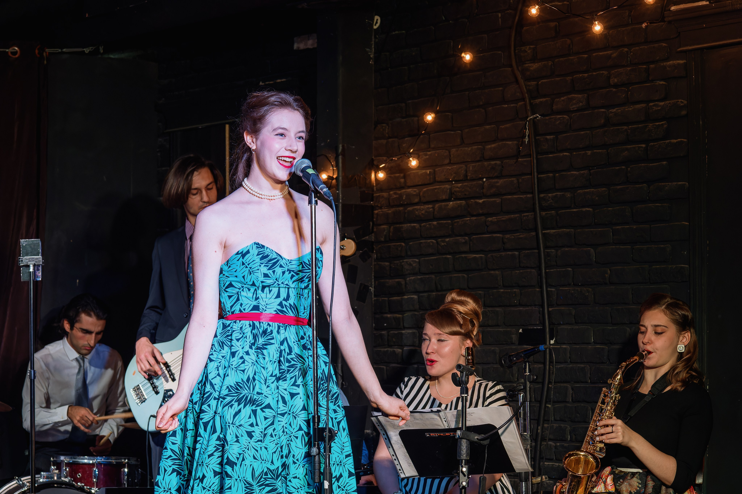 Аркадия театр: на Марсе будут яблони цвести. Сайт фотографа Сергея Абрамова