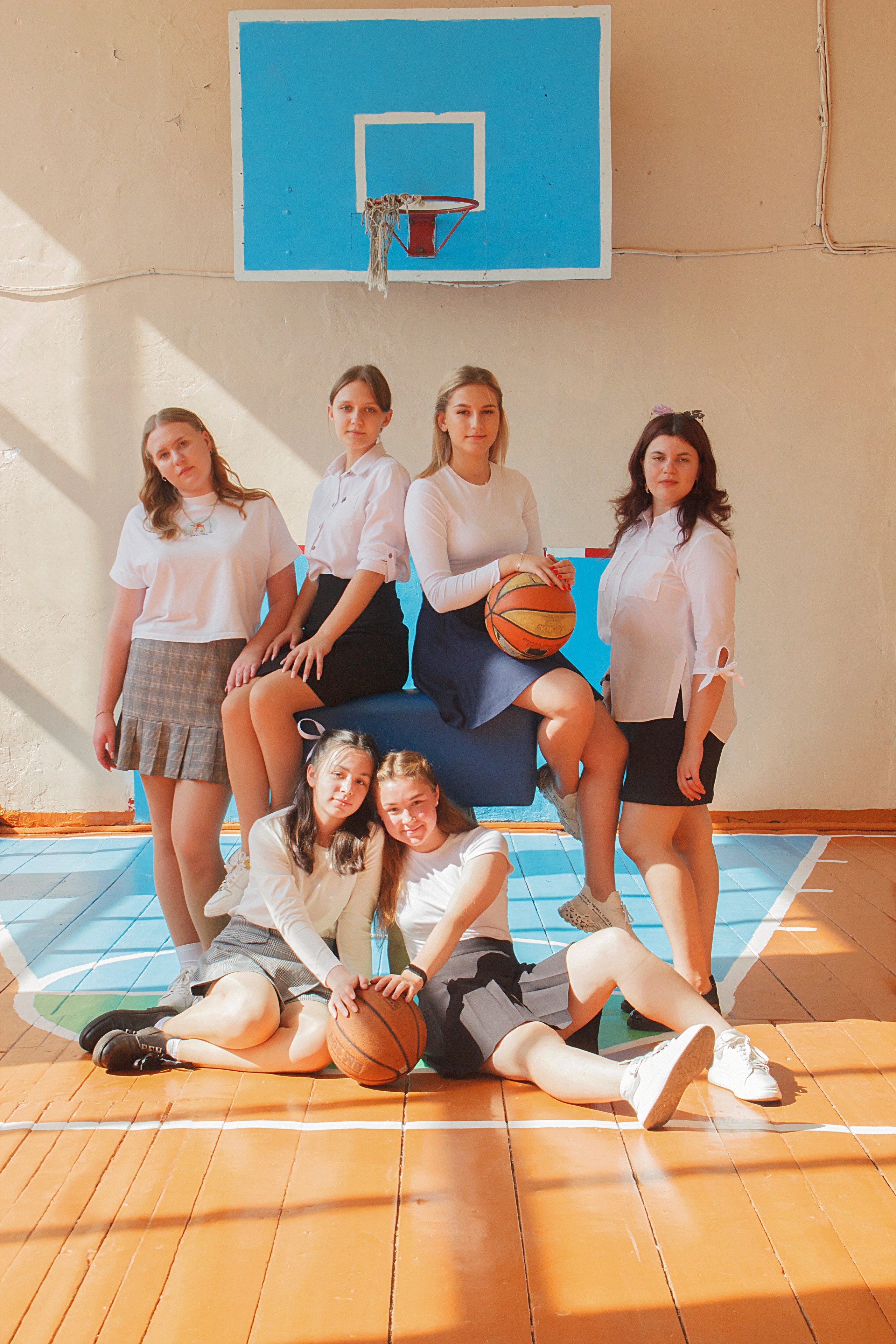 Выпускной альбом 2023. Фотограф и видеограф в Омск/Москва Сащенко Лера