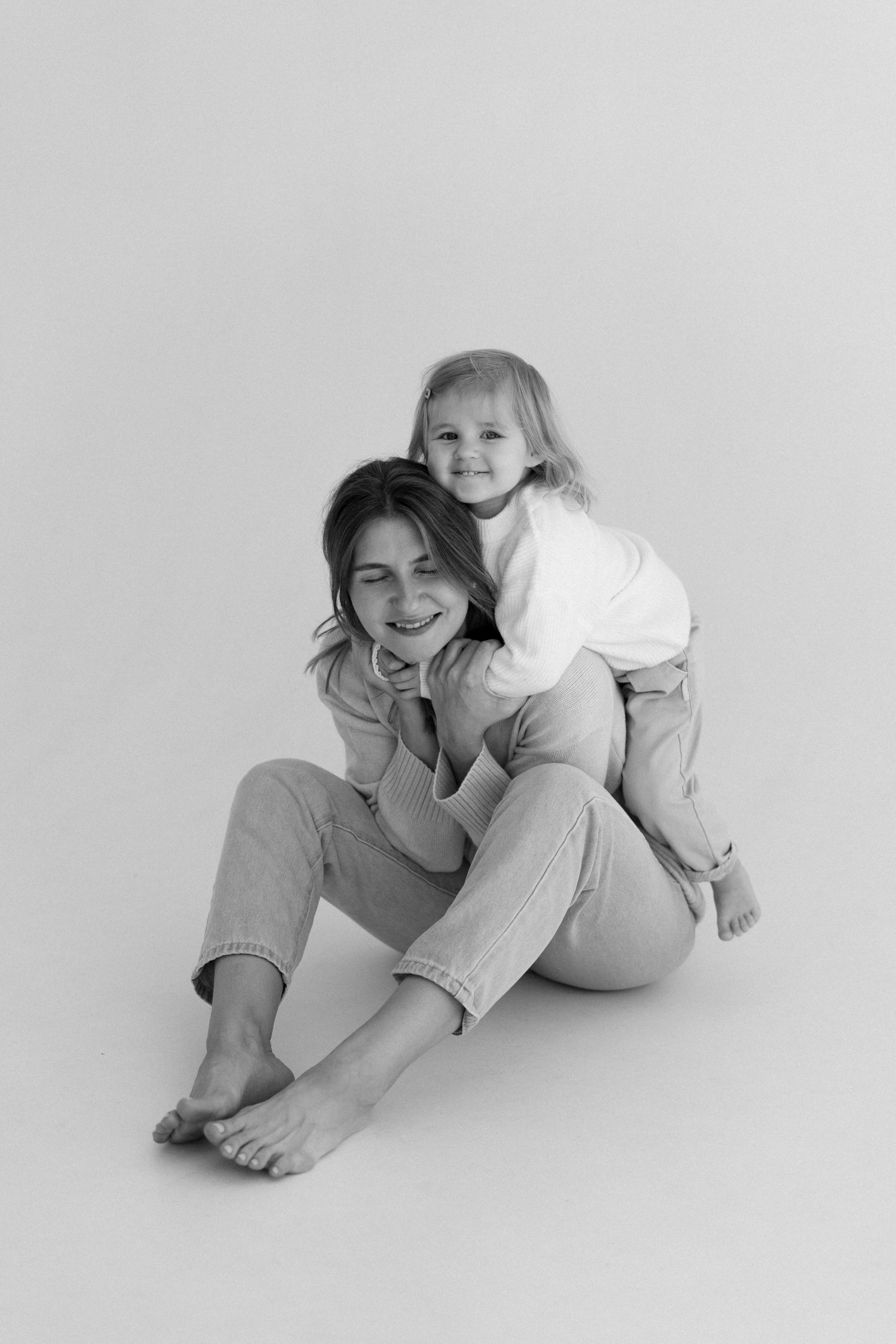 Оля, Артемий, Вера. Главная