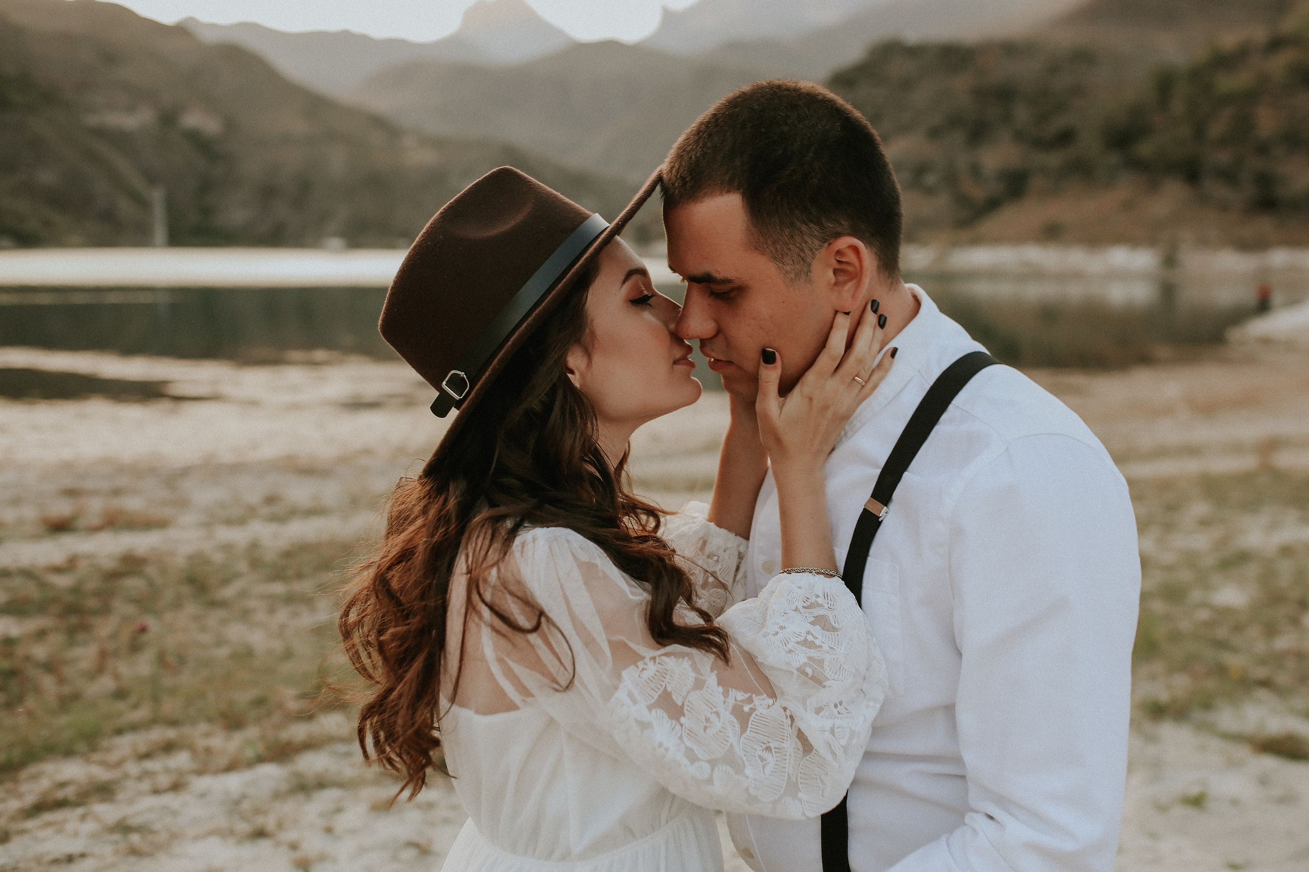 Озеро Гижгит Лера и Леша. Семейный фотограф в Новороссийске и Анапе Александра Яковлева