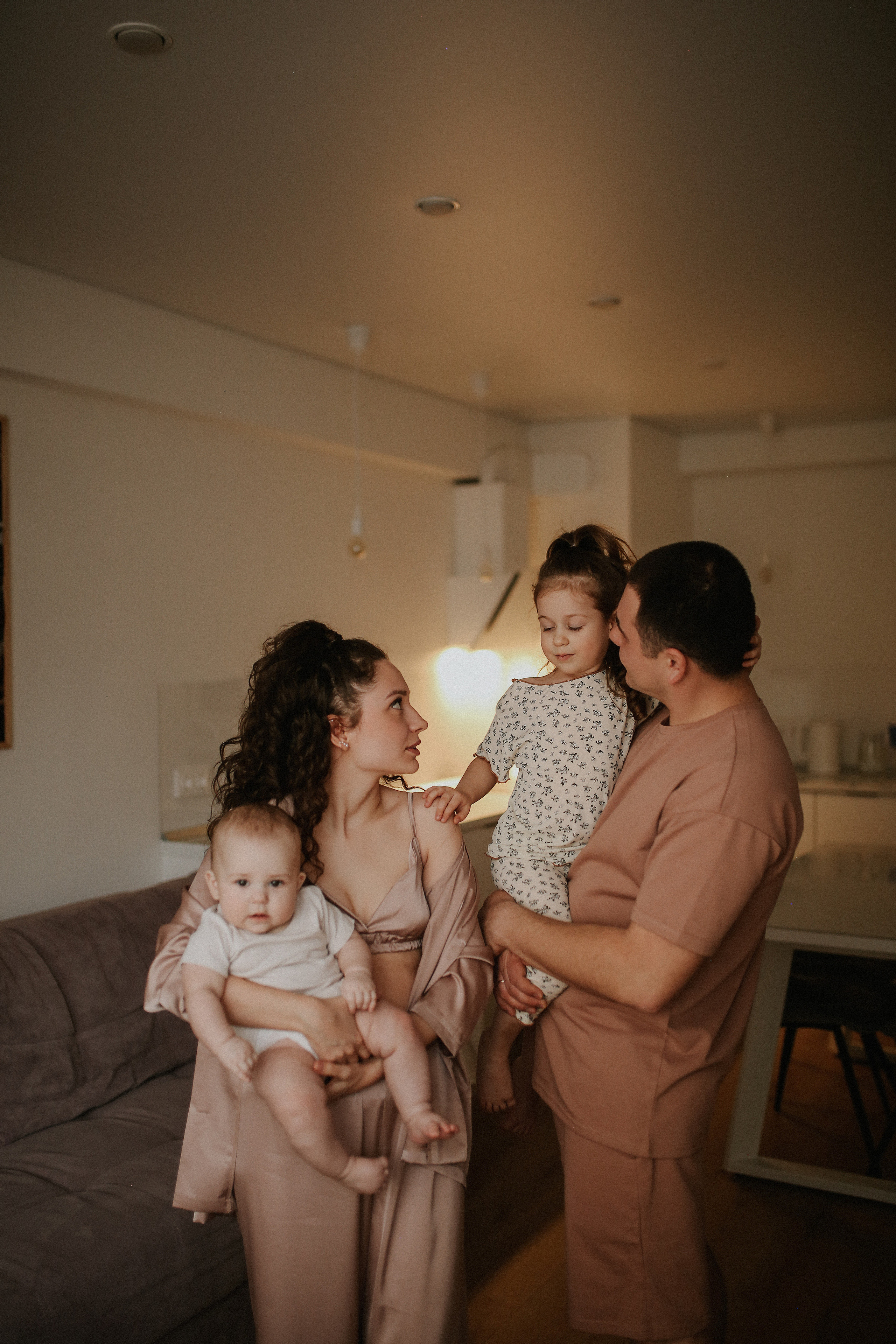 Лера, Леша, Ксюшка и Викуля. Семейный фотограф в Новороссийске и Анапе Александра Яковлева