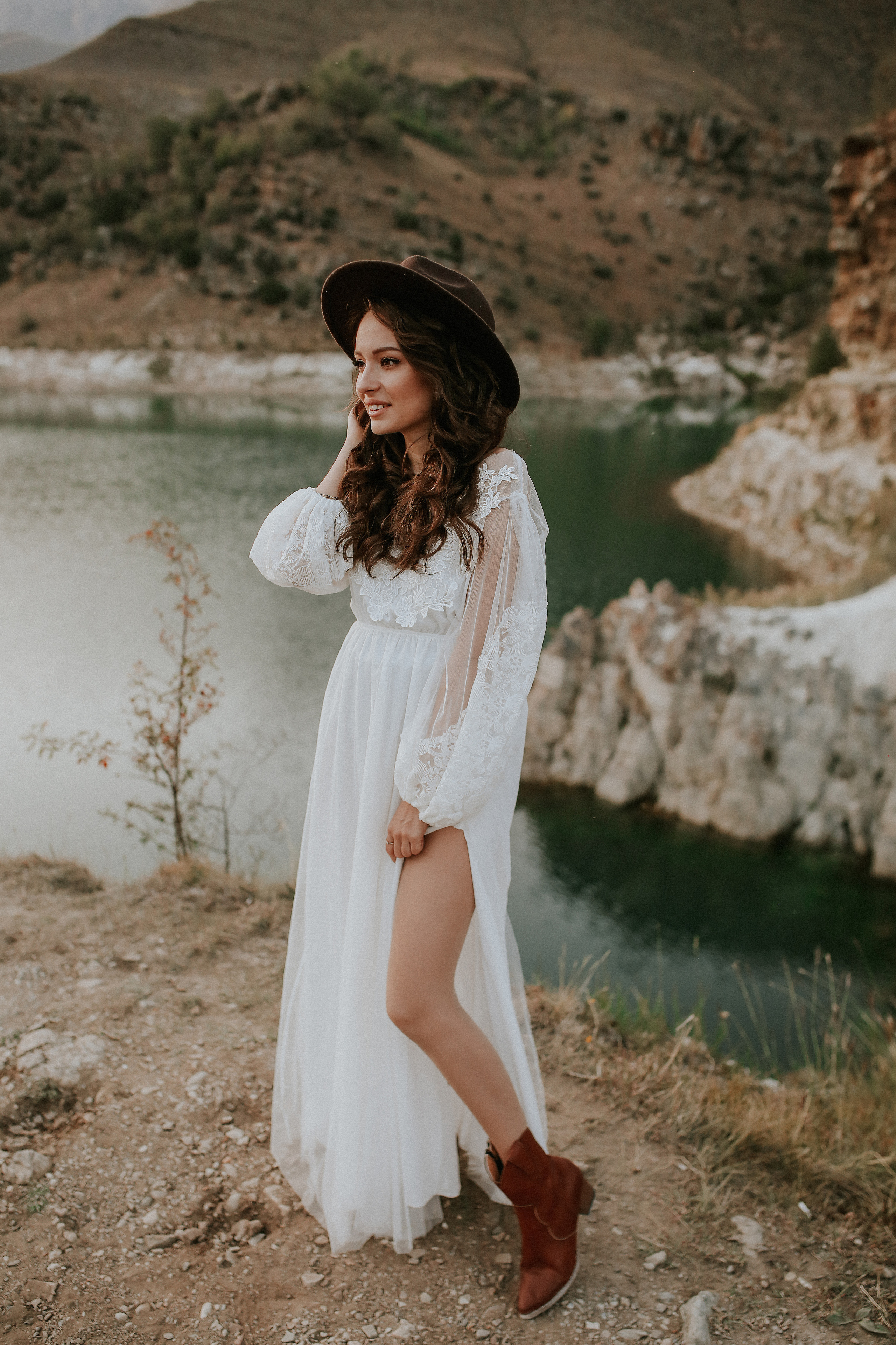 Озеро Гижгит Лера и Леша. Семейный фотограф в Новороссийске и Анапе Александра Яковлева