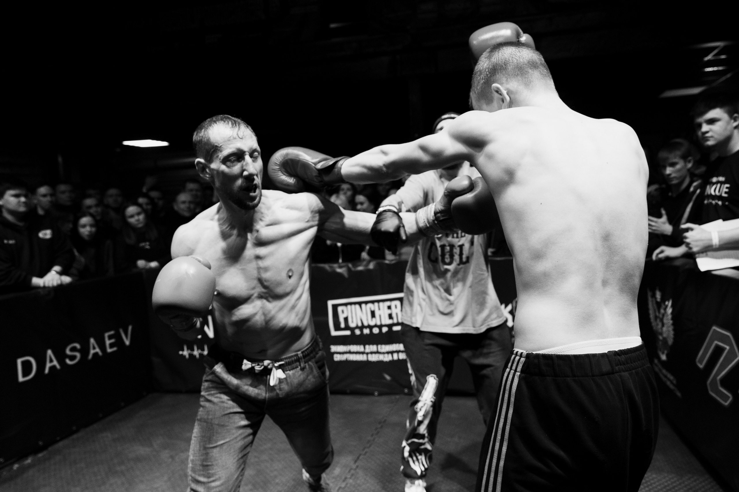 REAL PUNCHER 6. Портретный и репортажный фотограф в Казани Максим Сипачев