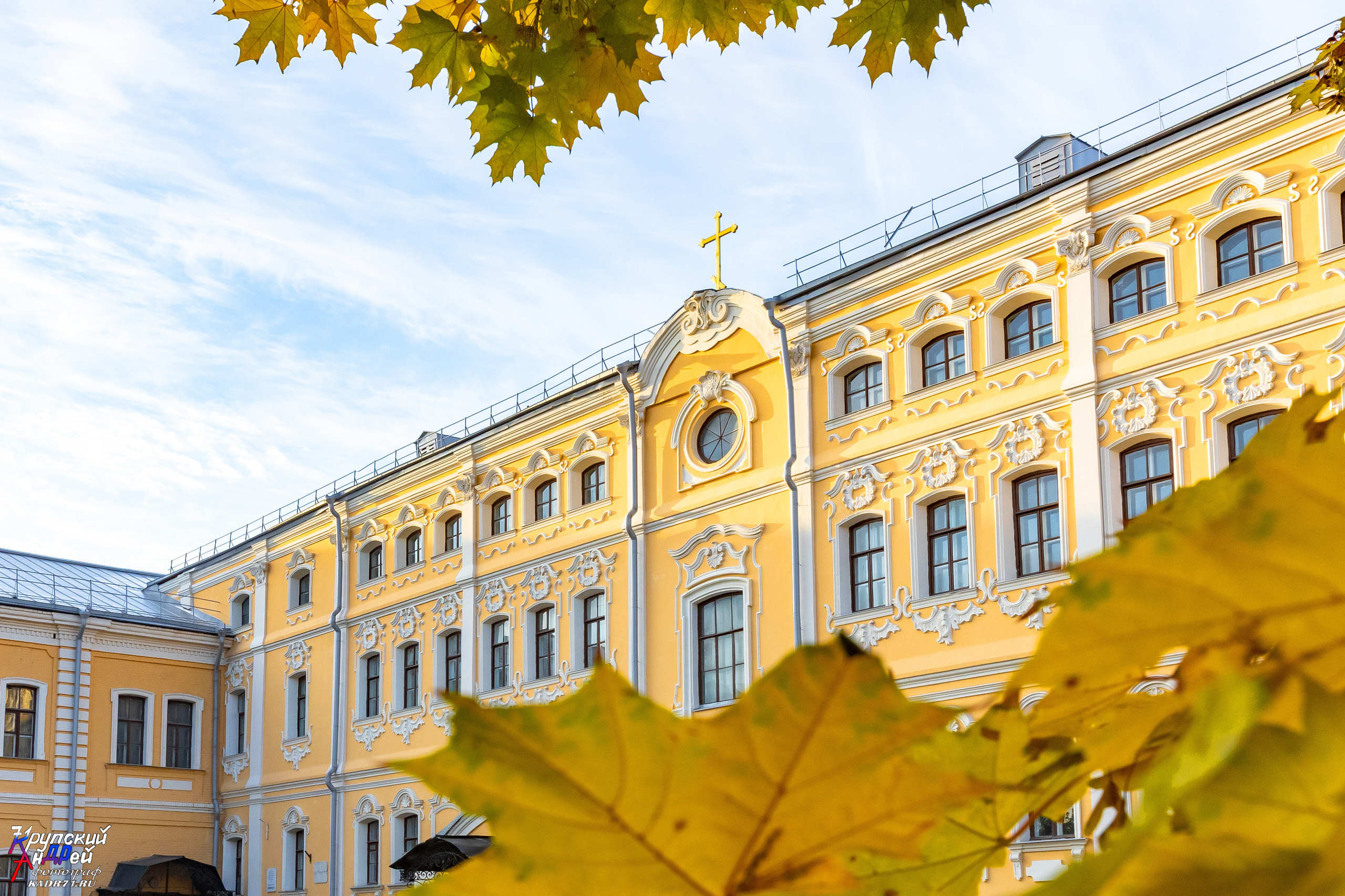 Бывший особняк Лугининых, 1-й уч. корпус ТГПУ им. Л. Н. Толстого. Фотограф в Туле Крупский АнДРей. Фотостудия «КАДР71» в Туле
