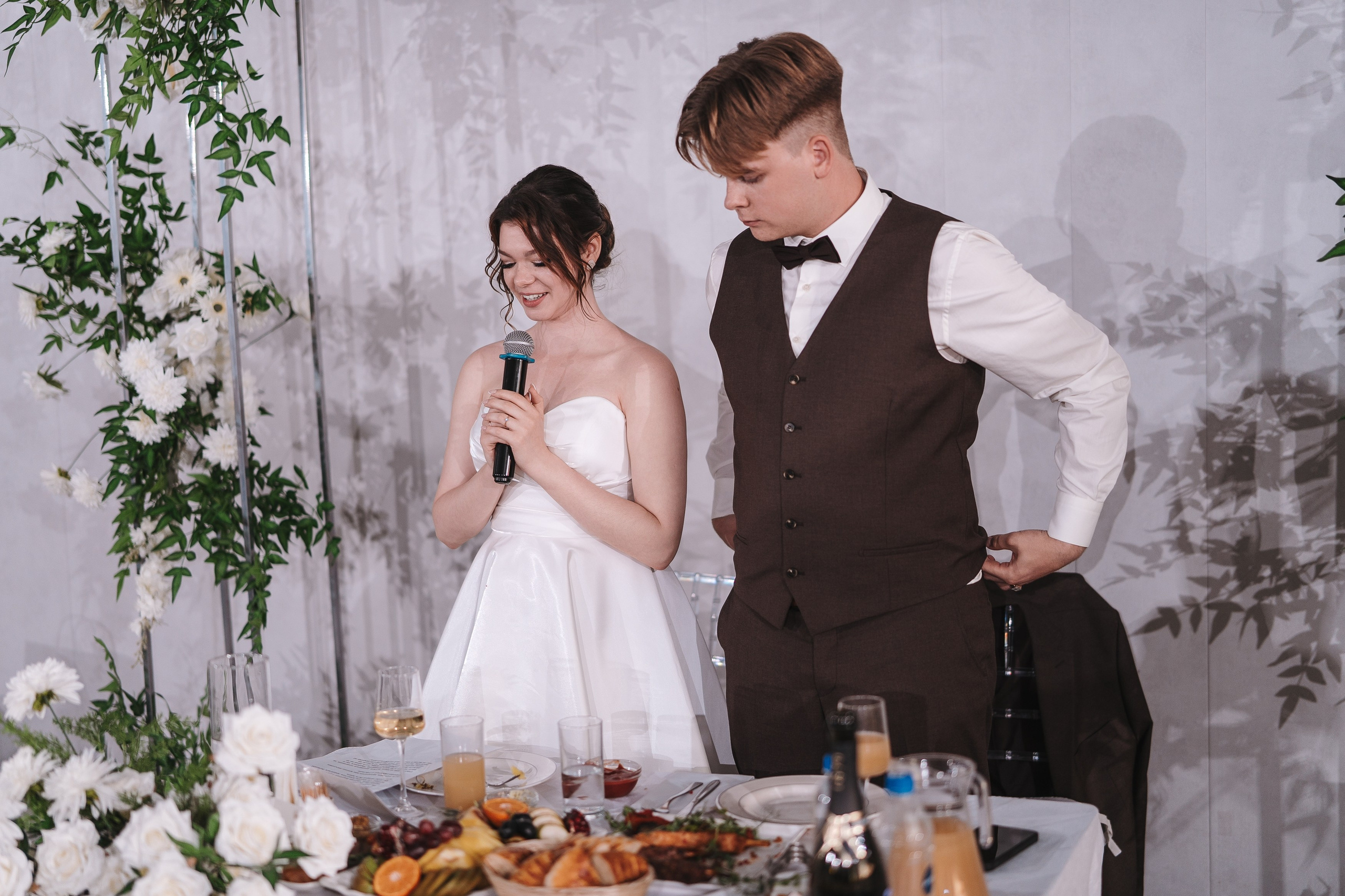 ВЕДУЩИЙ АЗАТ ГАЙСИН, ВИДЕОГРАФ ИЛЬНАР АХМАДУЛЛИН, ШАТЕР М5 ХОТИМ ЕДИМ